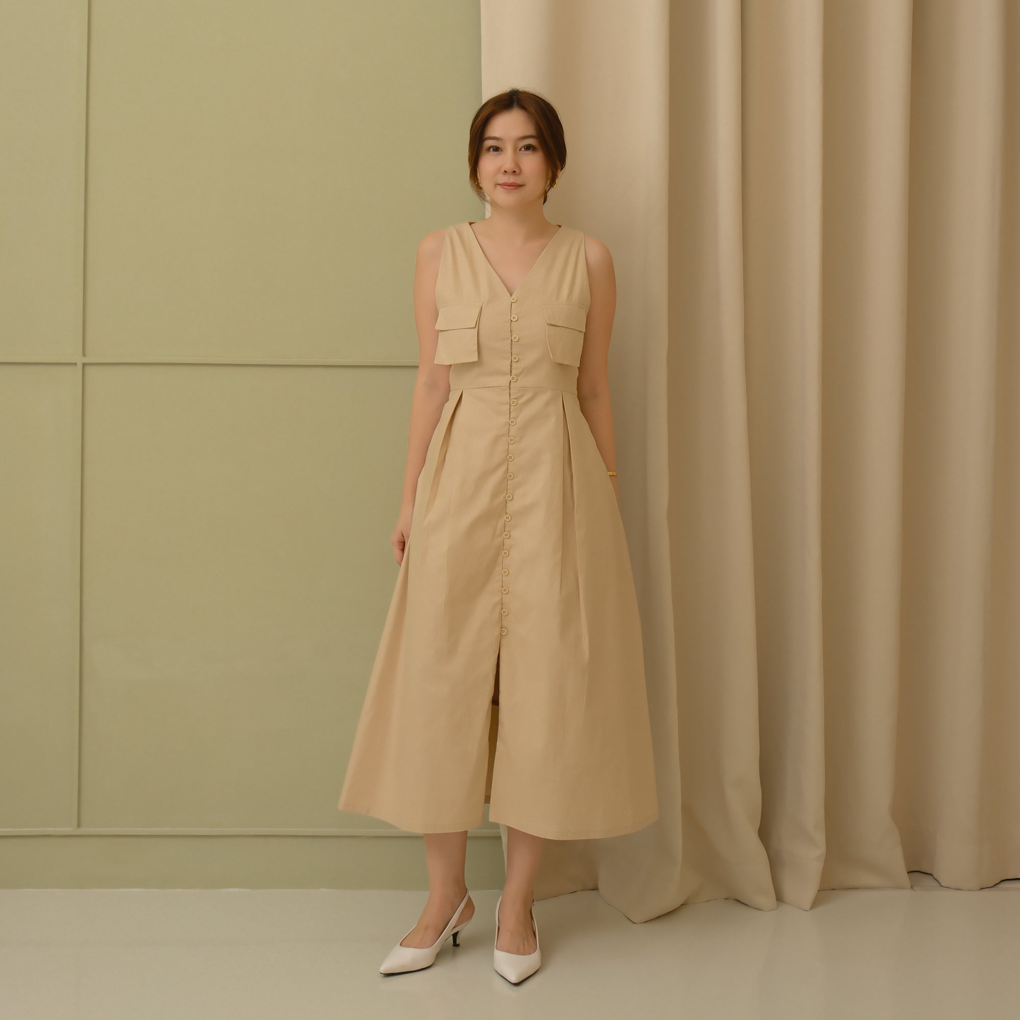 Lolliestory Austynn Midi Dress