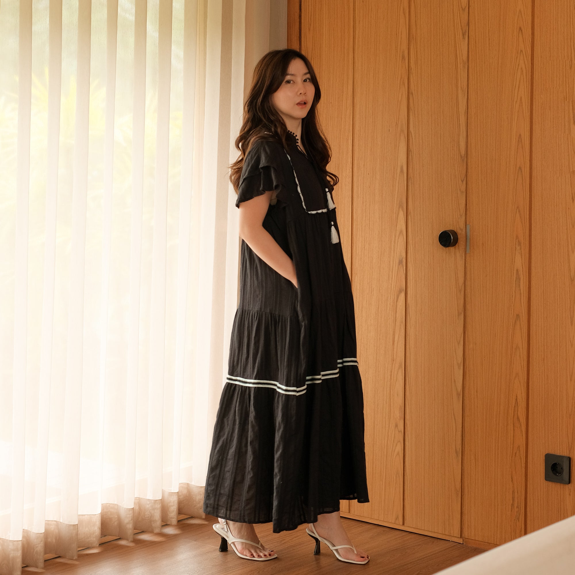 Lolliestory Edelweiss Midi Dress