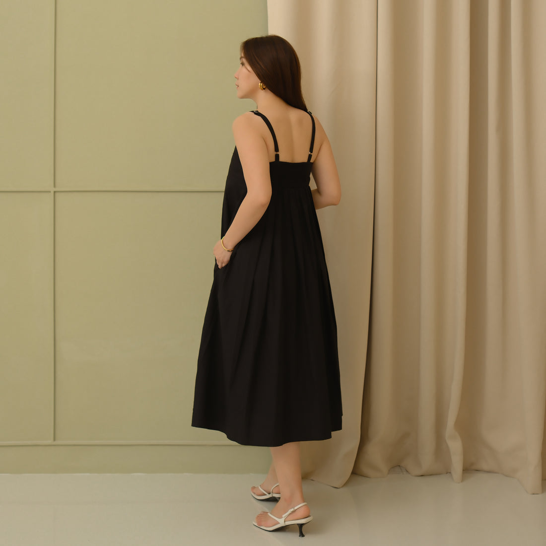 Lolliestory Riella Midi Dress