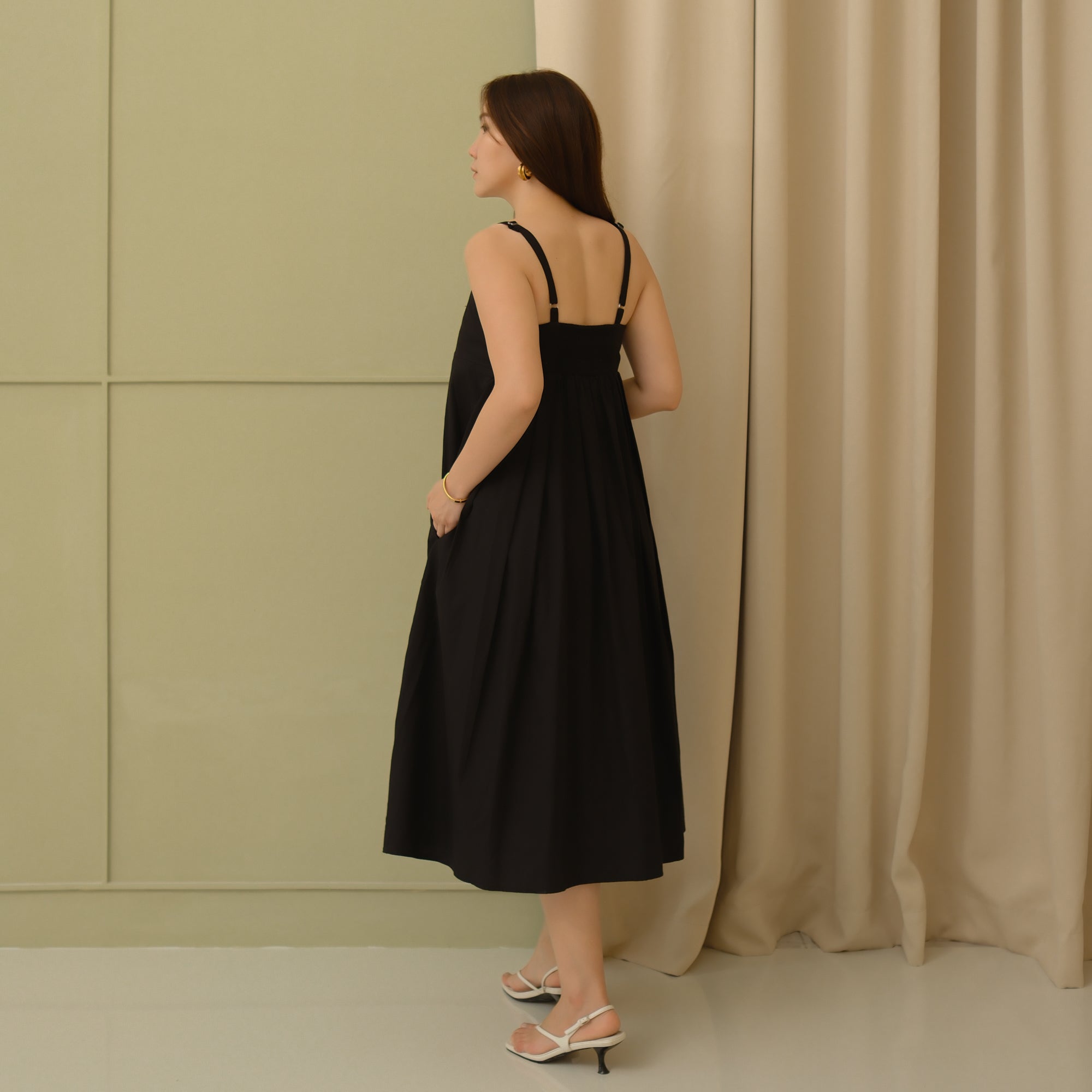 Lolliestory Riella Midi Dress