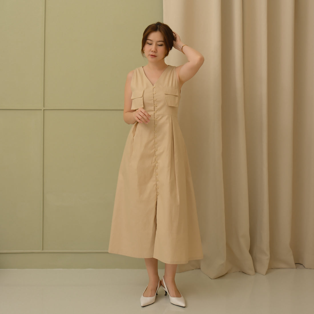 Lolliestory Austynn Midi Dress