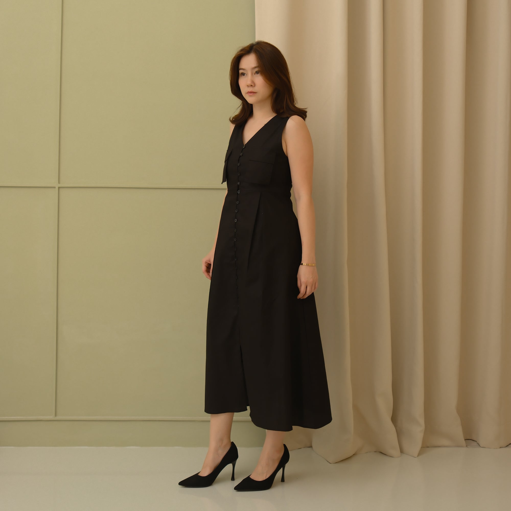 Lolliestory Austynn Midi Dress