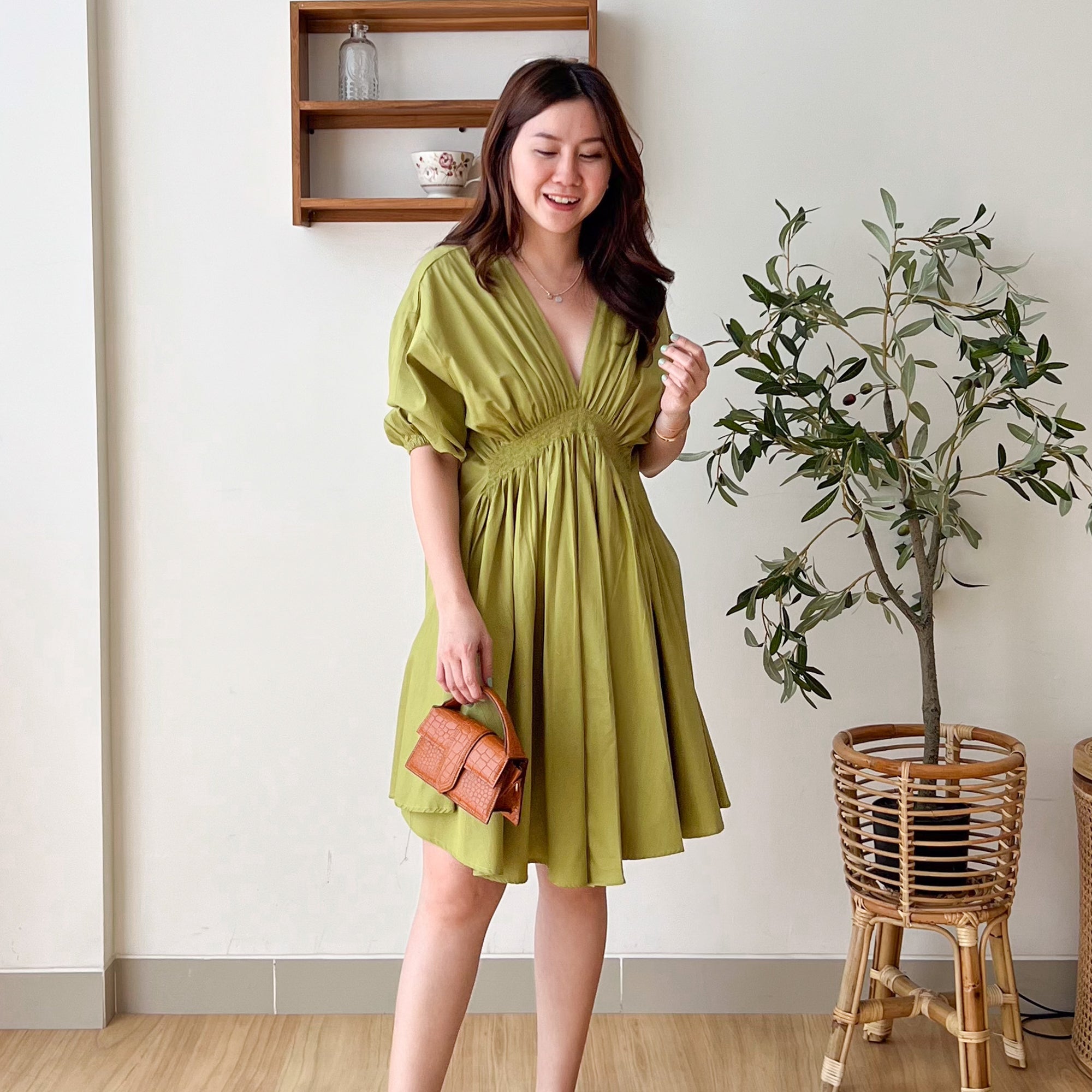 Lolliestory Chrysant Midi Dress