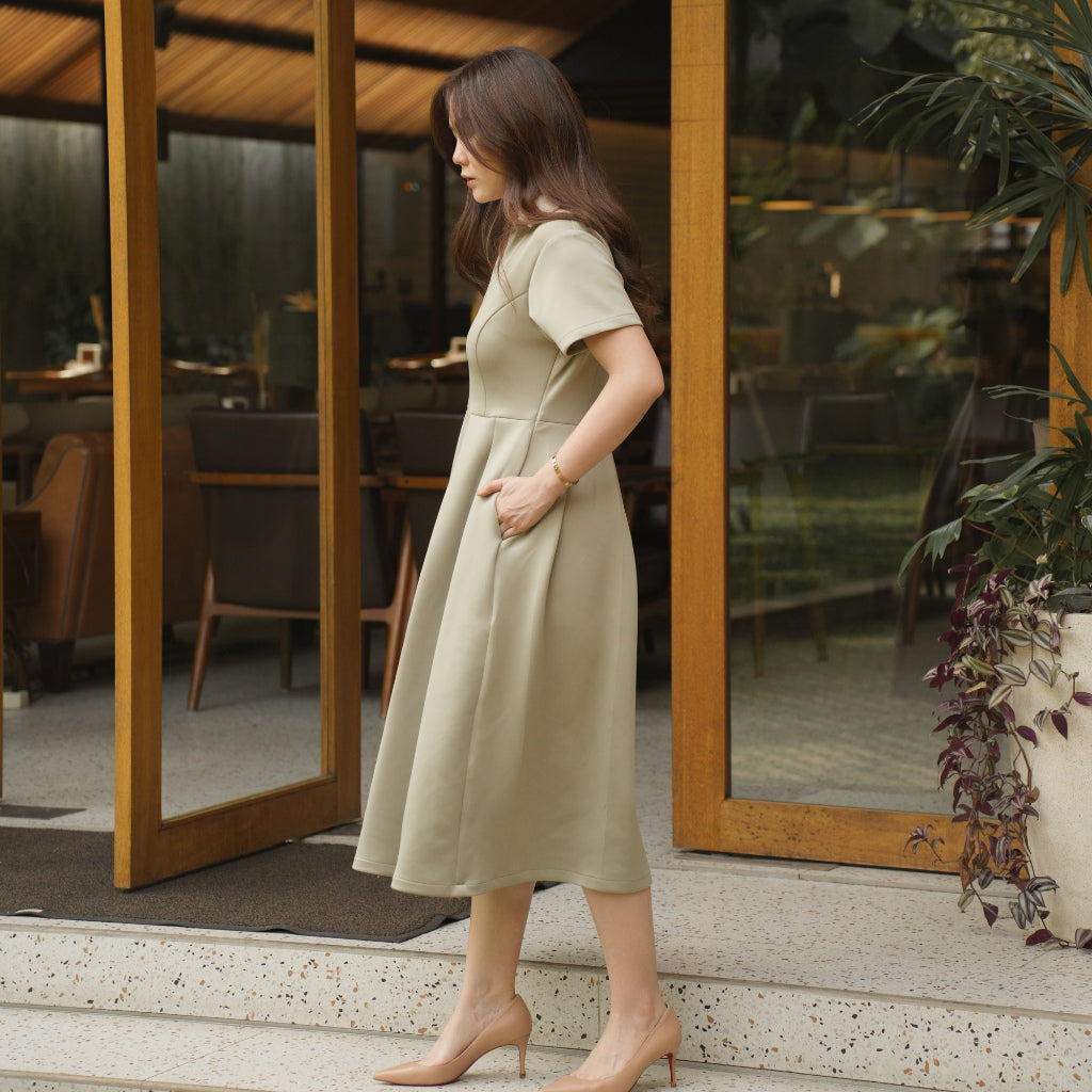Lolliestory Yore Midi Dress