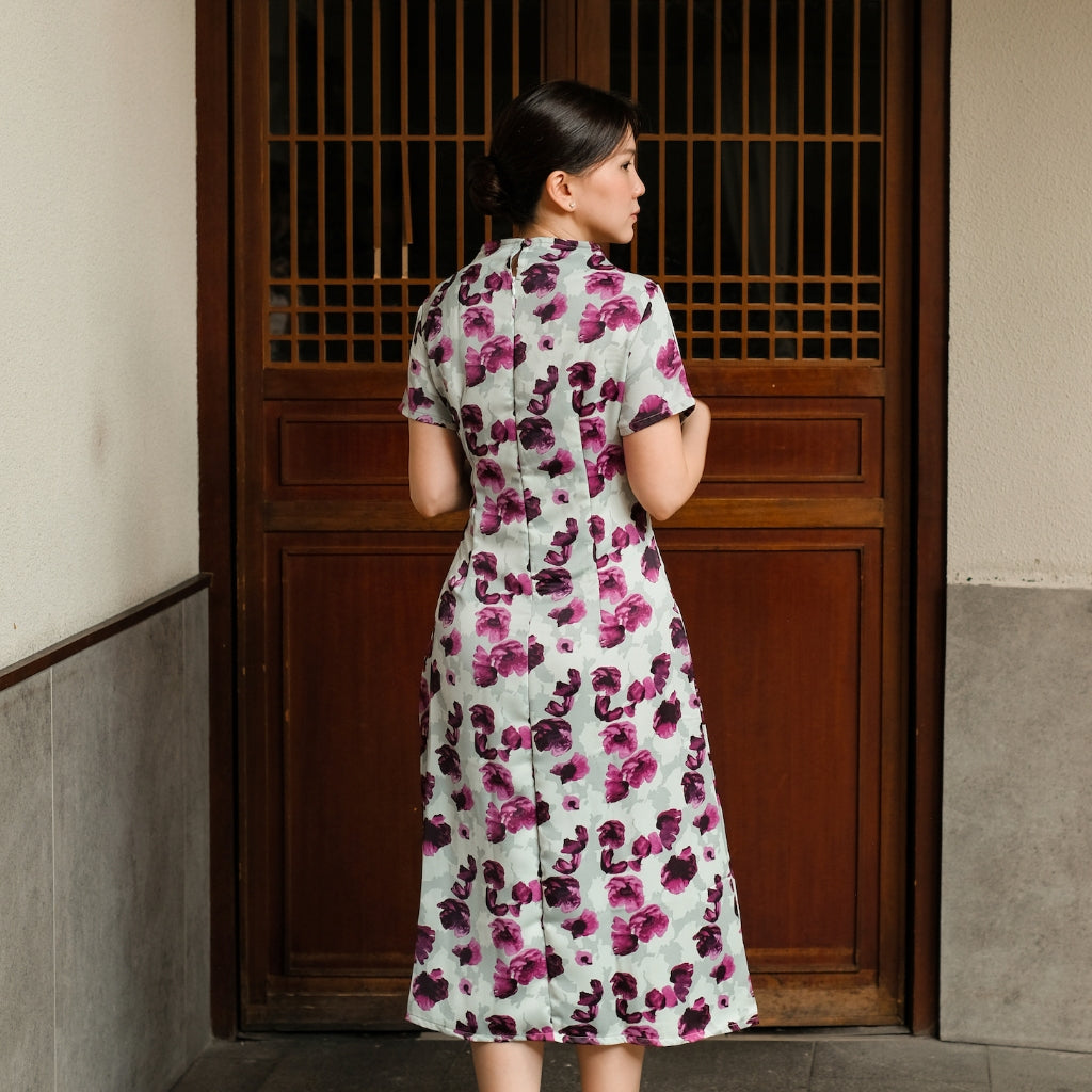 Lolliestory Aylee Midi Dress