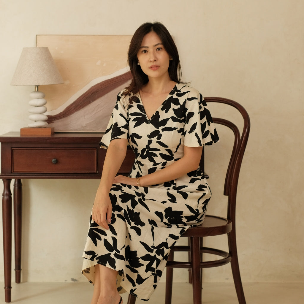 Lolliestory Saire Midi Dress