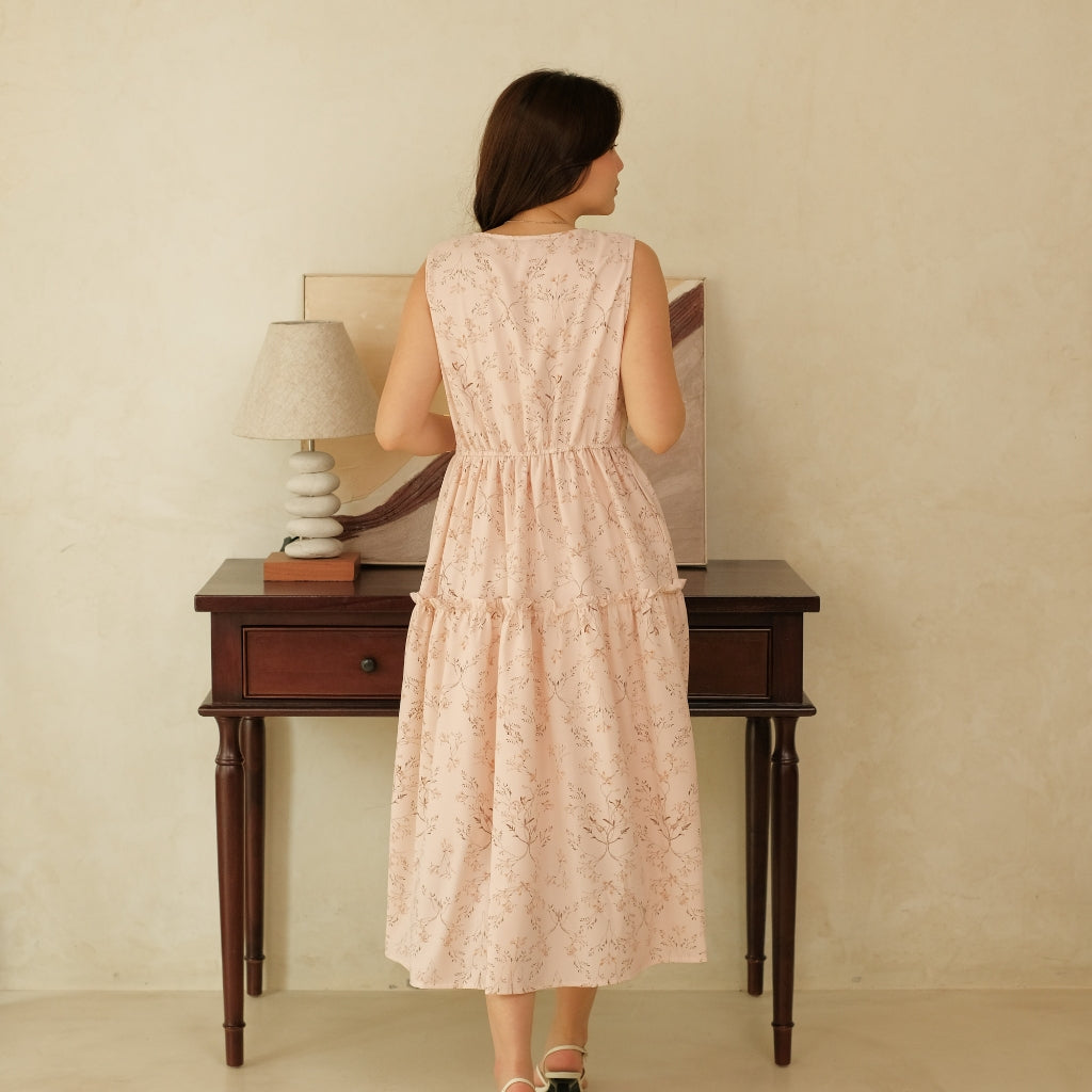 Lolliestory Yerina Midi Dress