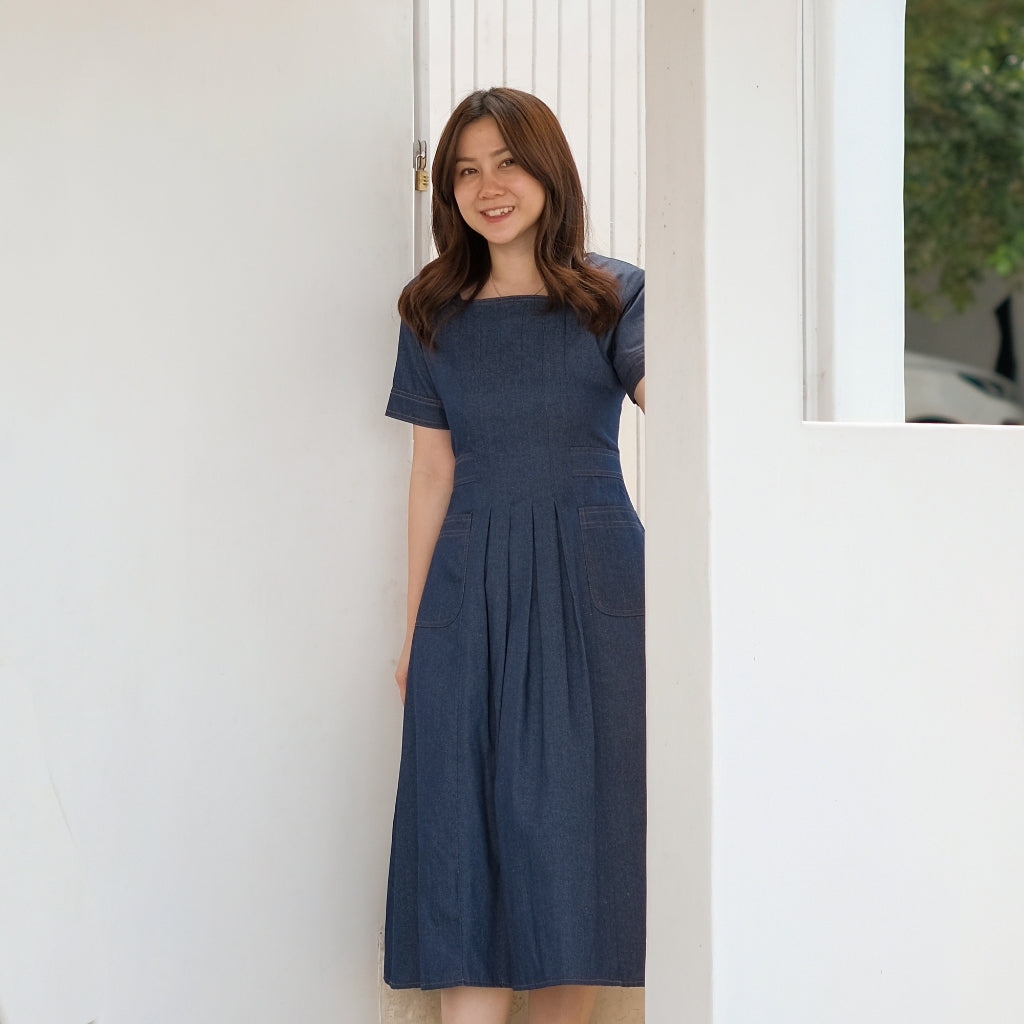 Lolliestory Rosey Midi Dress