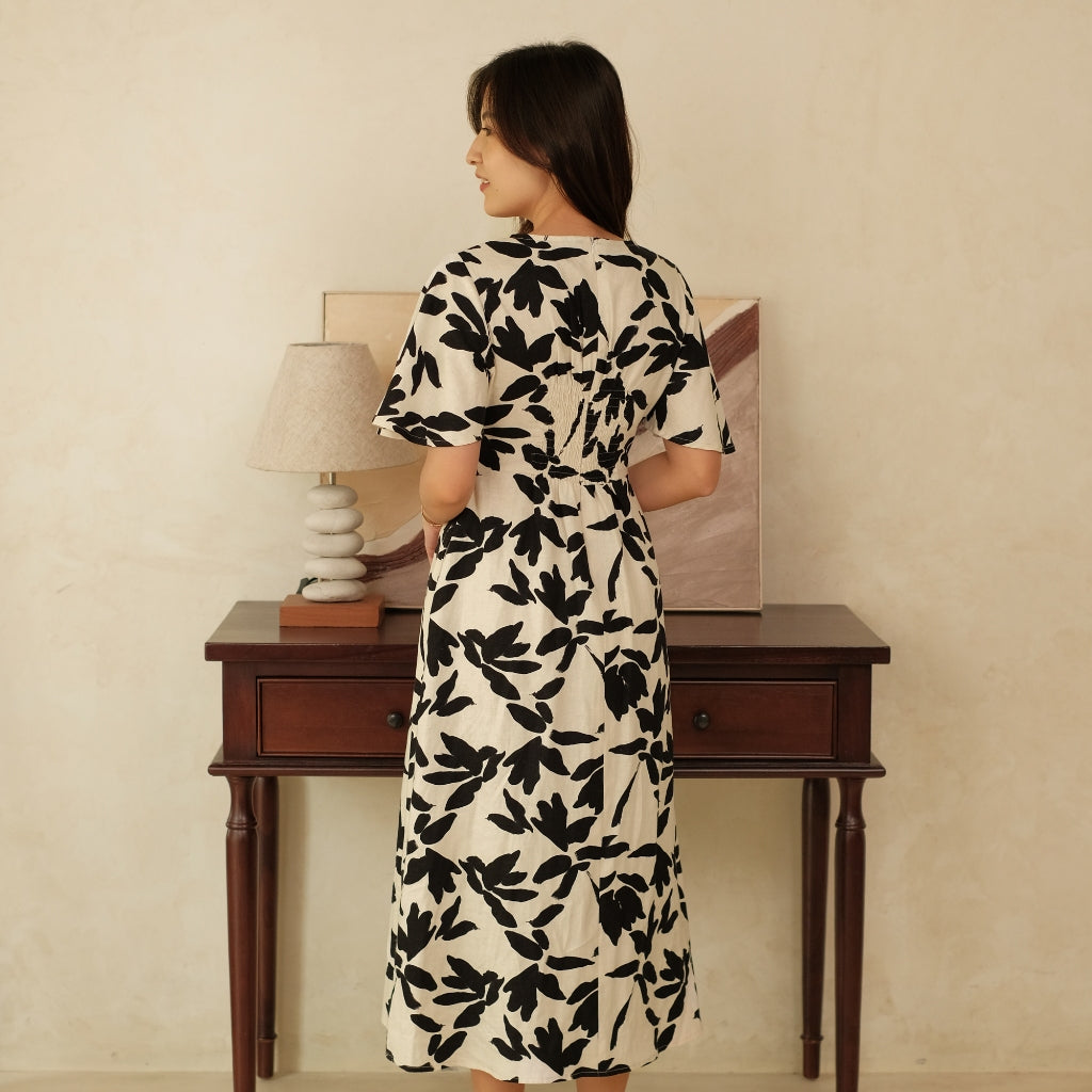 Lolliestory Saire Midi Dress