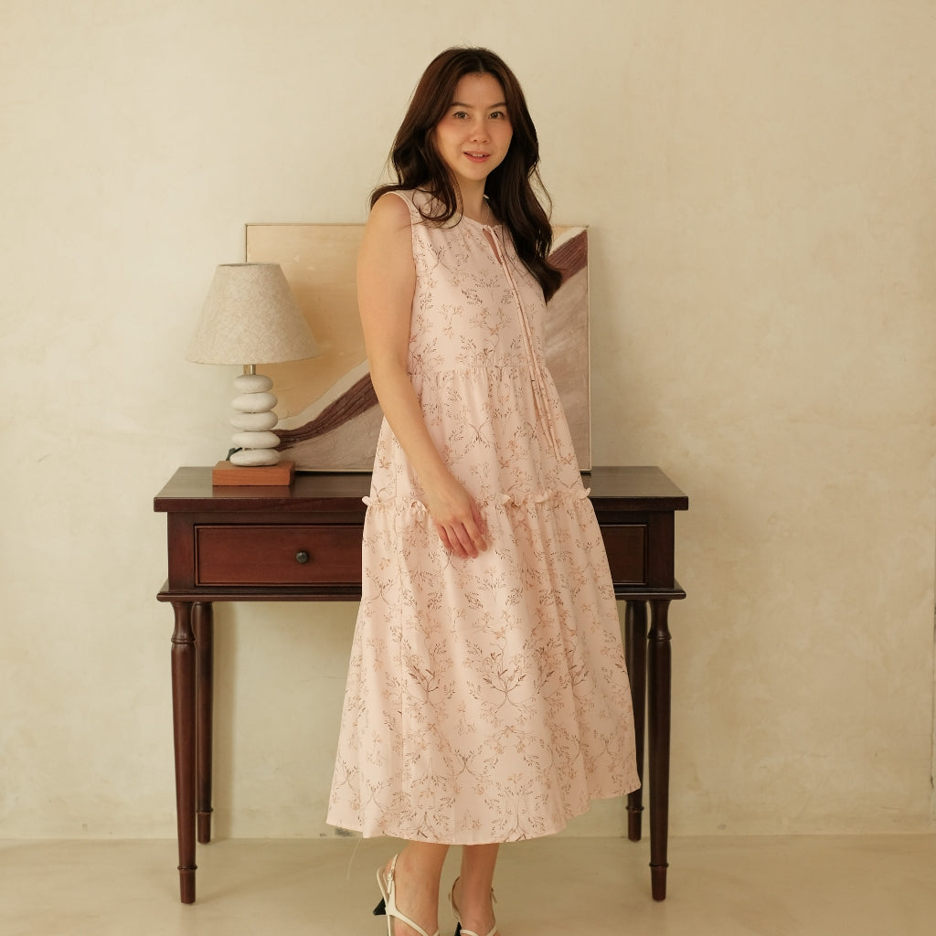 Lolliestory Yerina Midi Dress