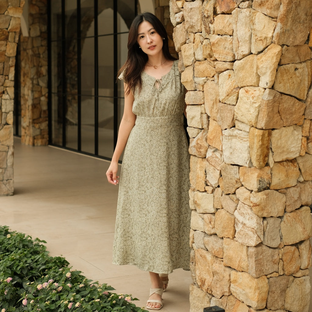 Lolliestory Gresia Midi Dress