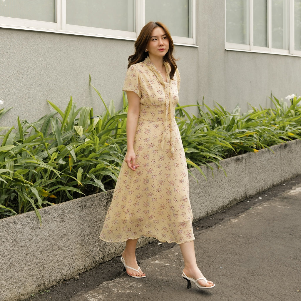 Lolliestory Riuna Midi Dress