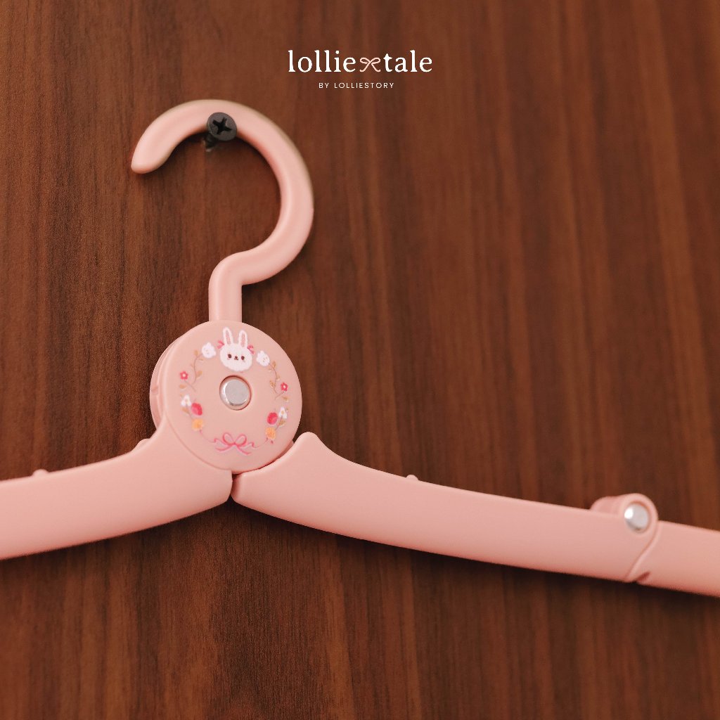 Lolliestory Merchandise Folding Hanger