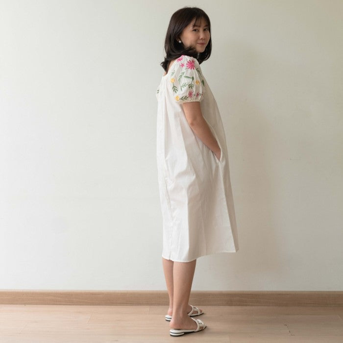 Lolliestory Maika Midi Dress