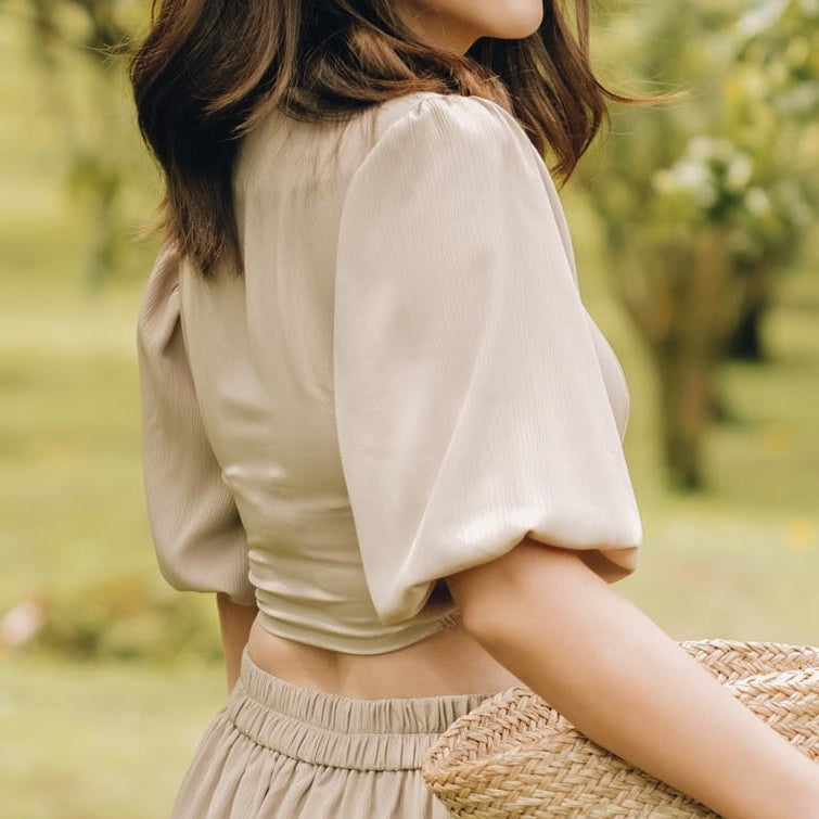Lolliestory Celeste Long Sleeves Crop Top