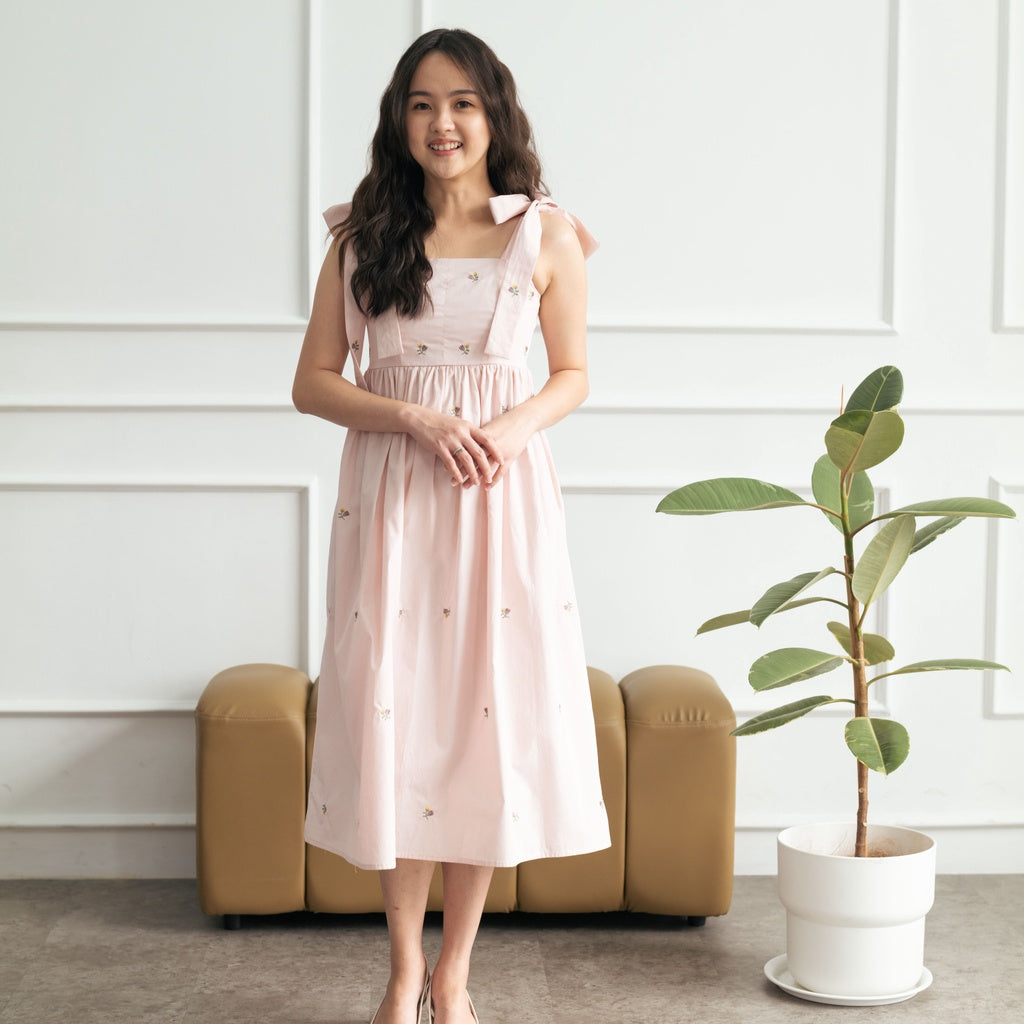 Lolliestory Maureen Midi Dress