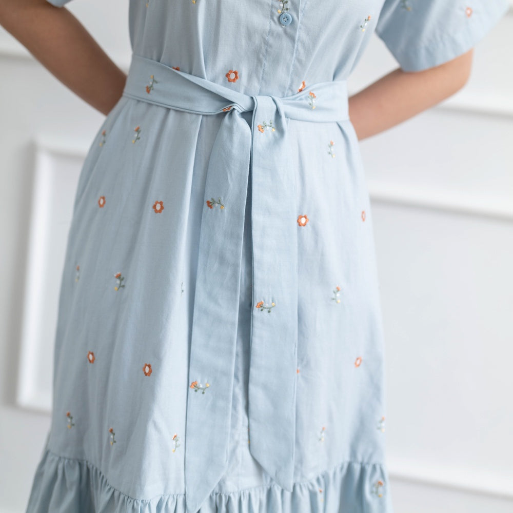 Lolliestory Brilynn Embroidery Midi Dress