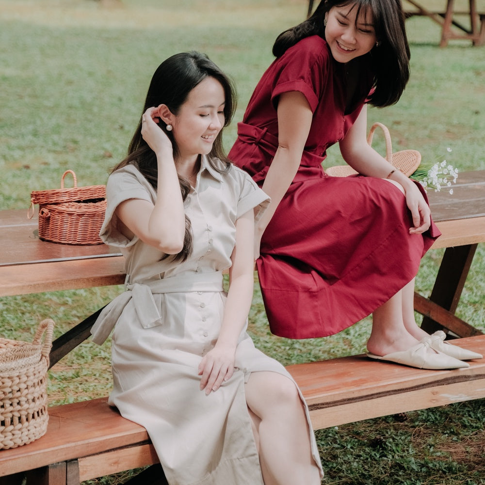 Lolliestory Arlette Midi Dress