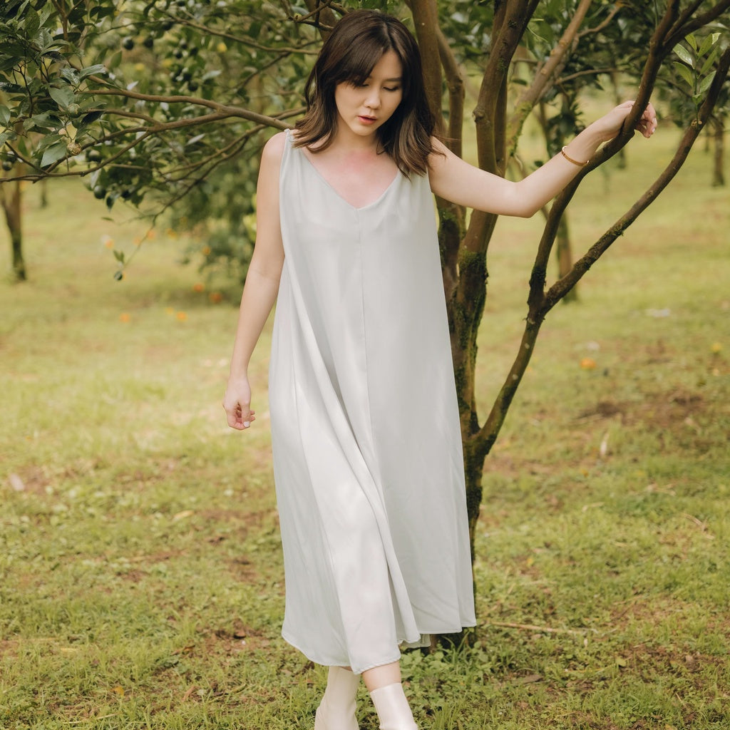 Lolliestory Hyacinth Midi Dress