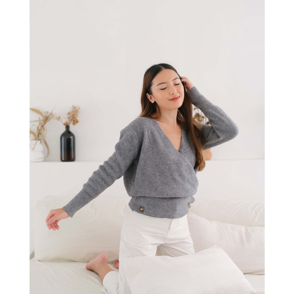 Lolliestory Bria Long Sleeves Knit Top