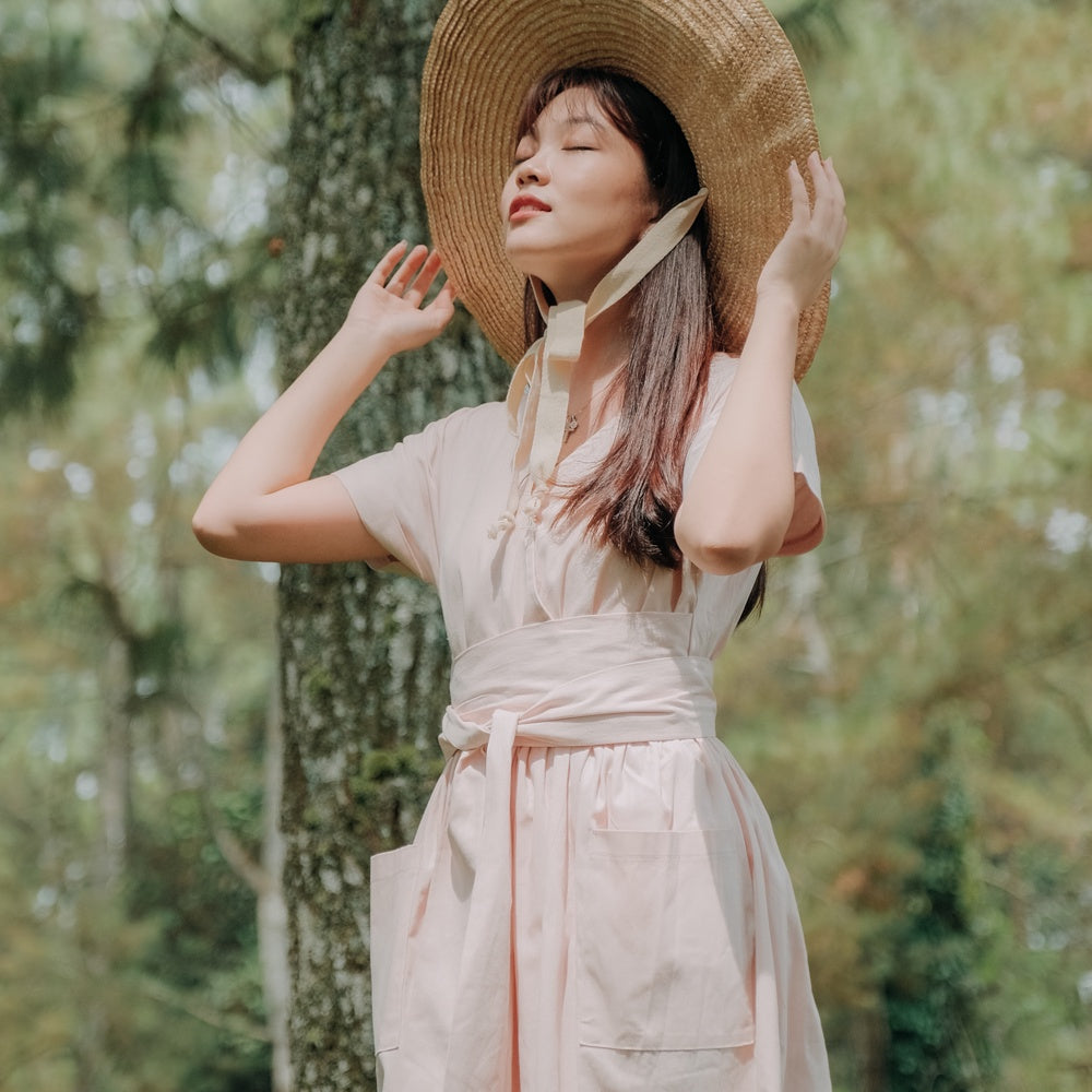 Lolliestory Chrissy Midi Dress