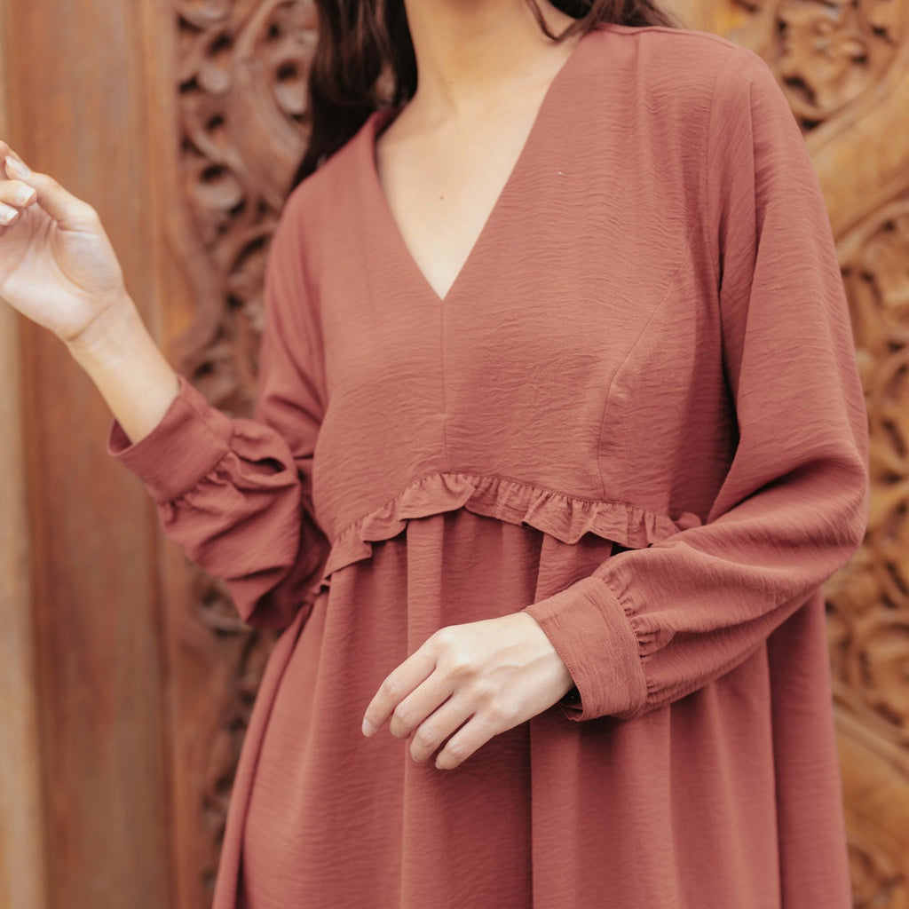 Lolliestory Taylor Midi Dress