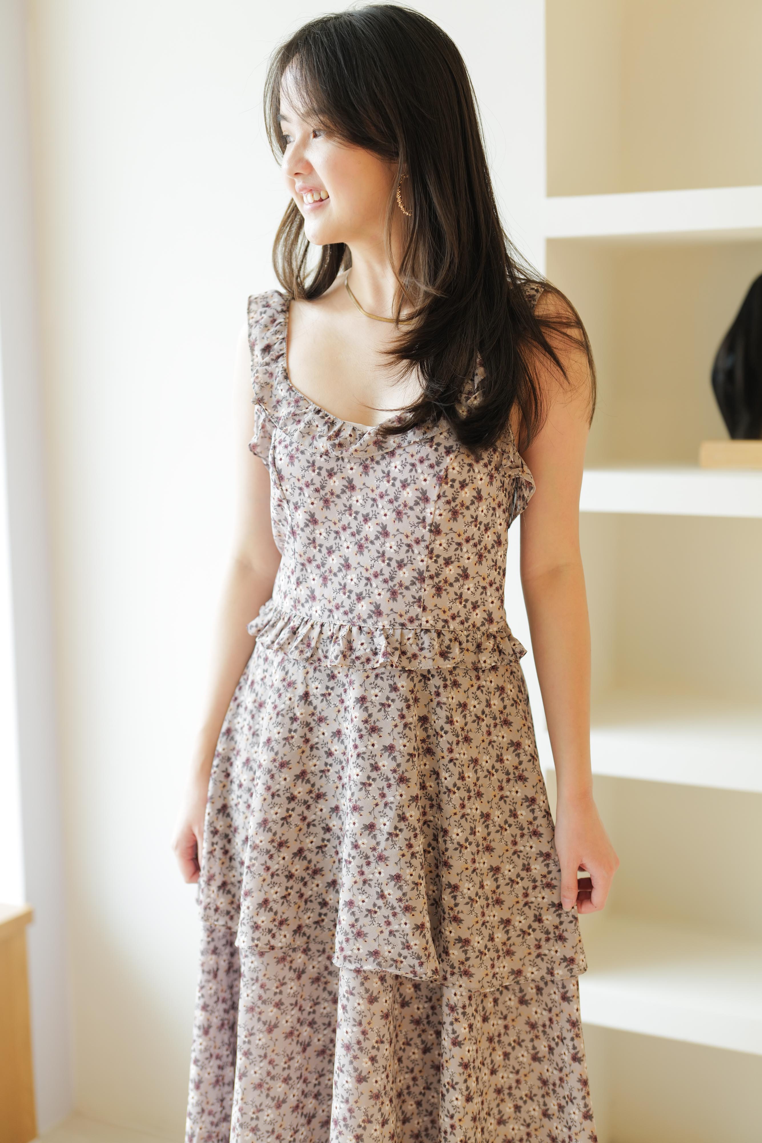 Lolliestory Freesia Floral Midi Dress