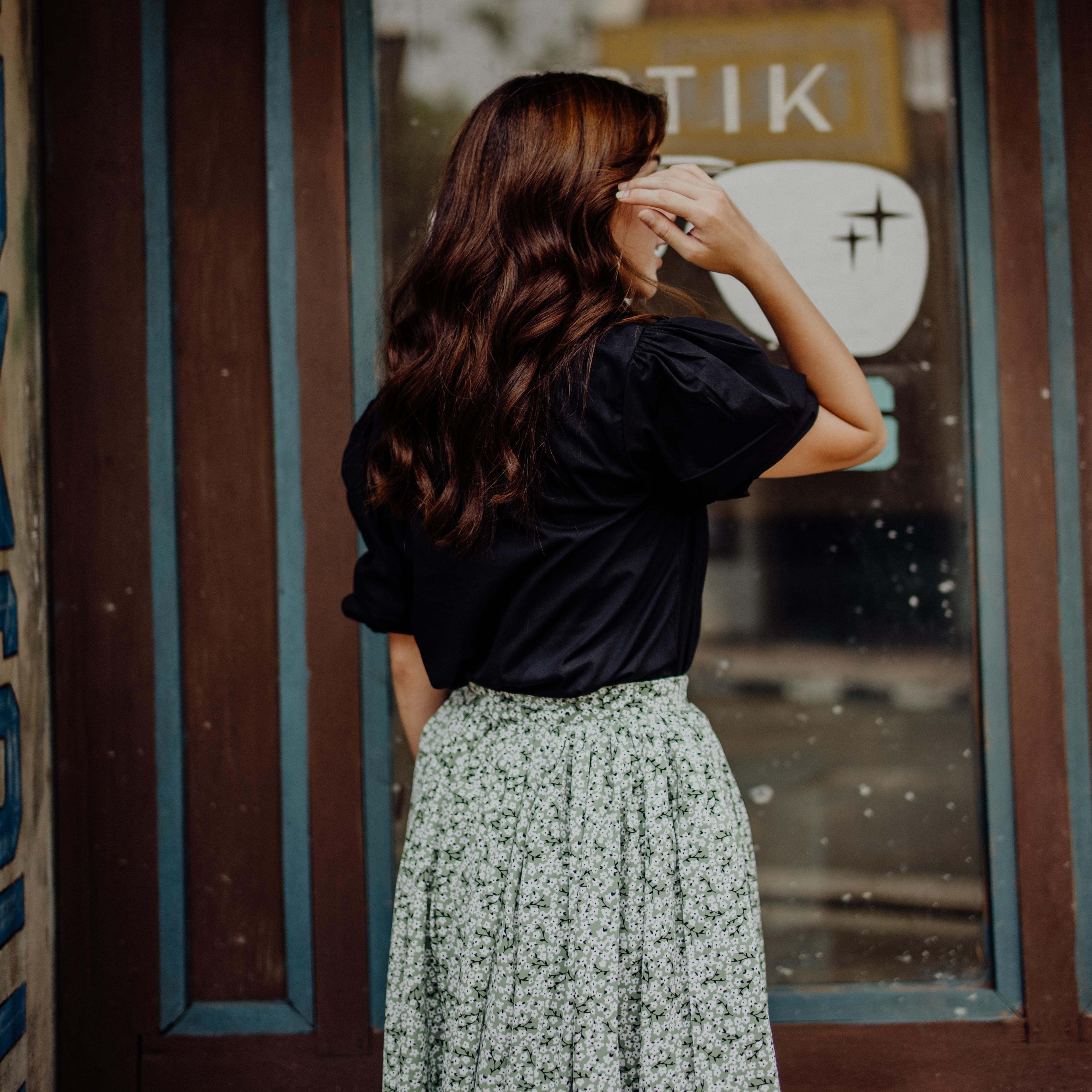 Lolliestory Nara Ruffled Collar Top - Lolliestory