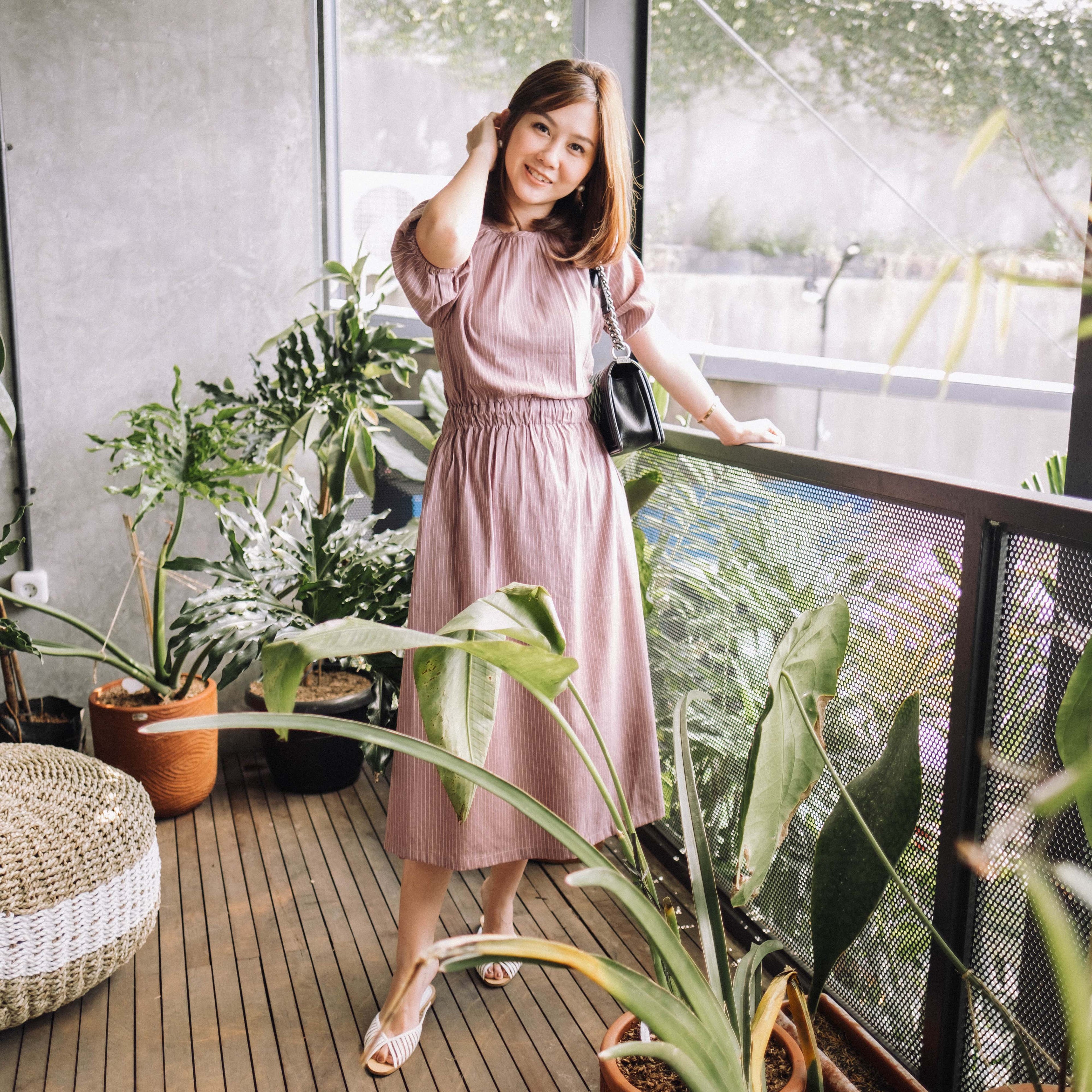 Lauretta Korean Midi Dress
