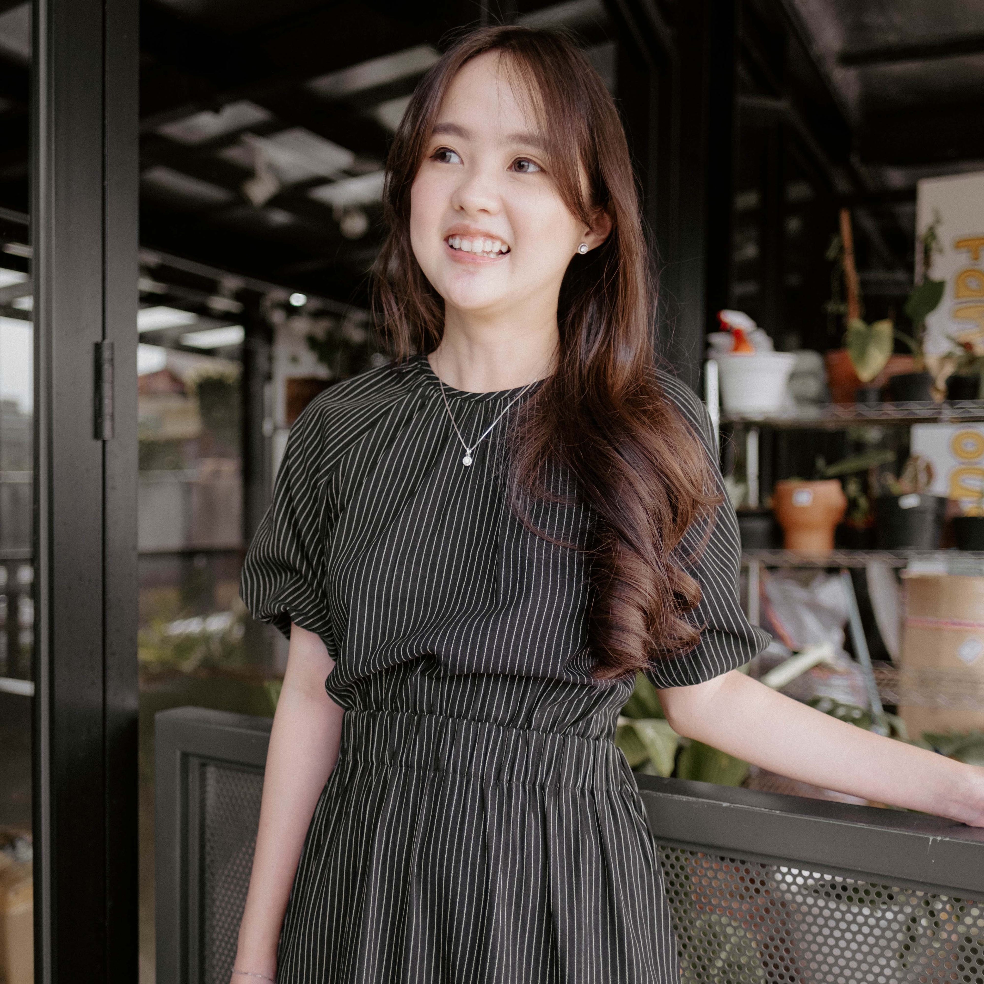 Lauretta Korean Midi Dress