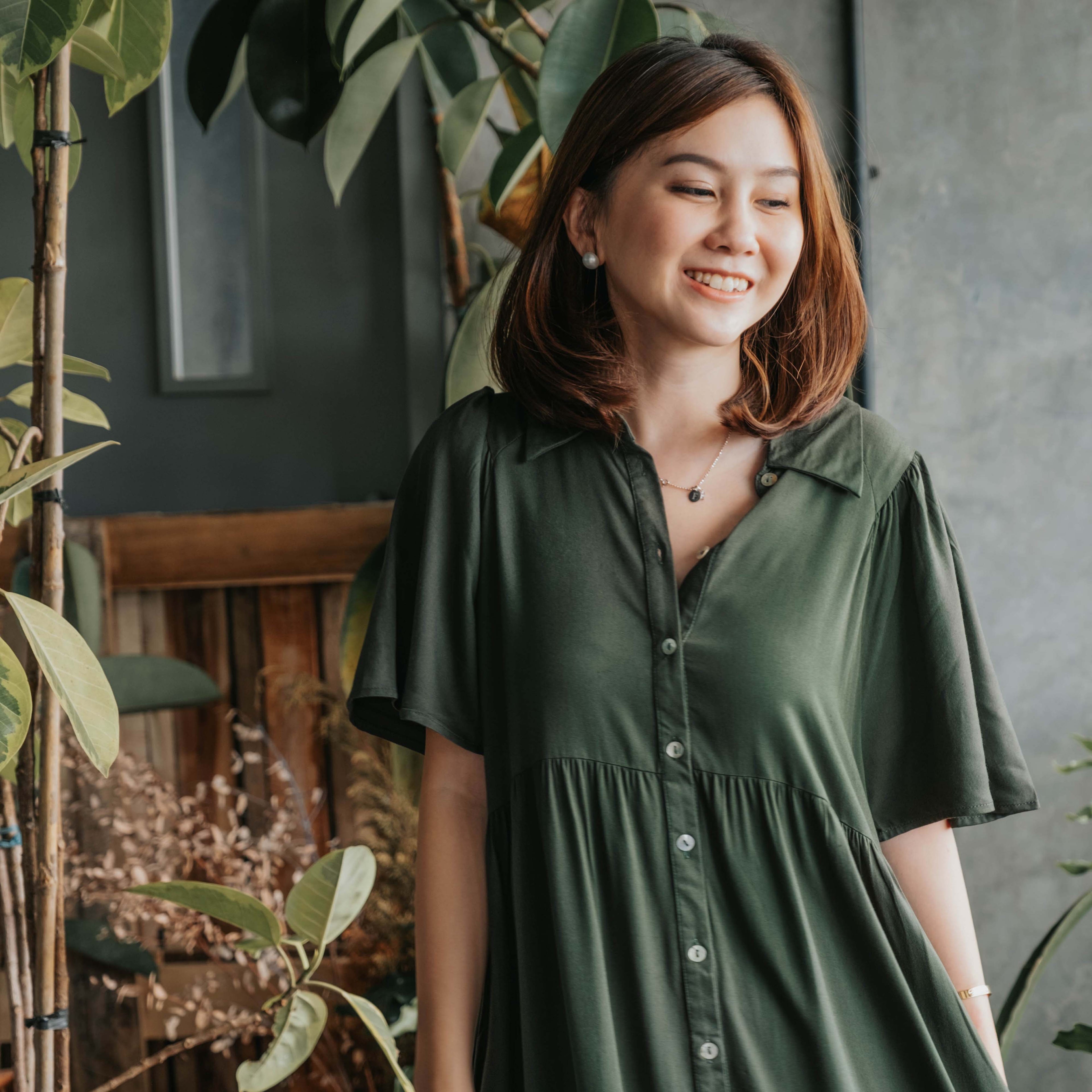 Lolliestory Gesa Simple Midi Dress