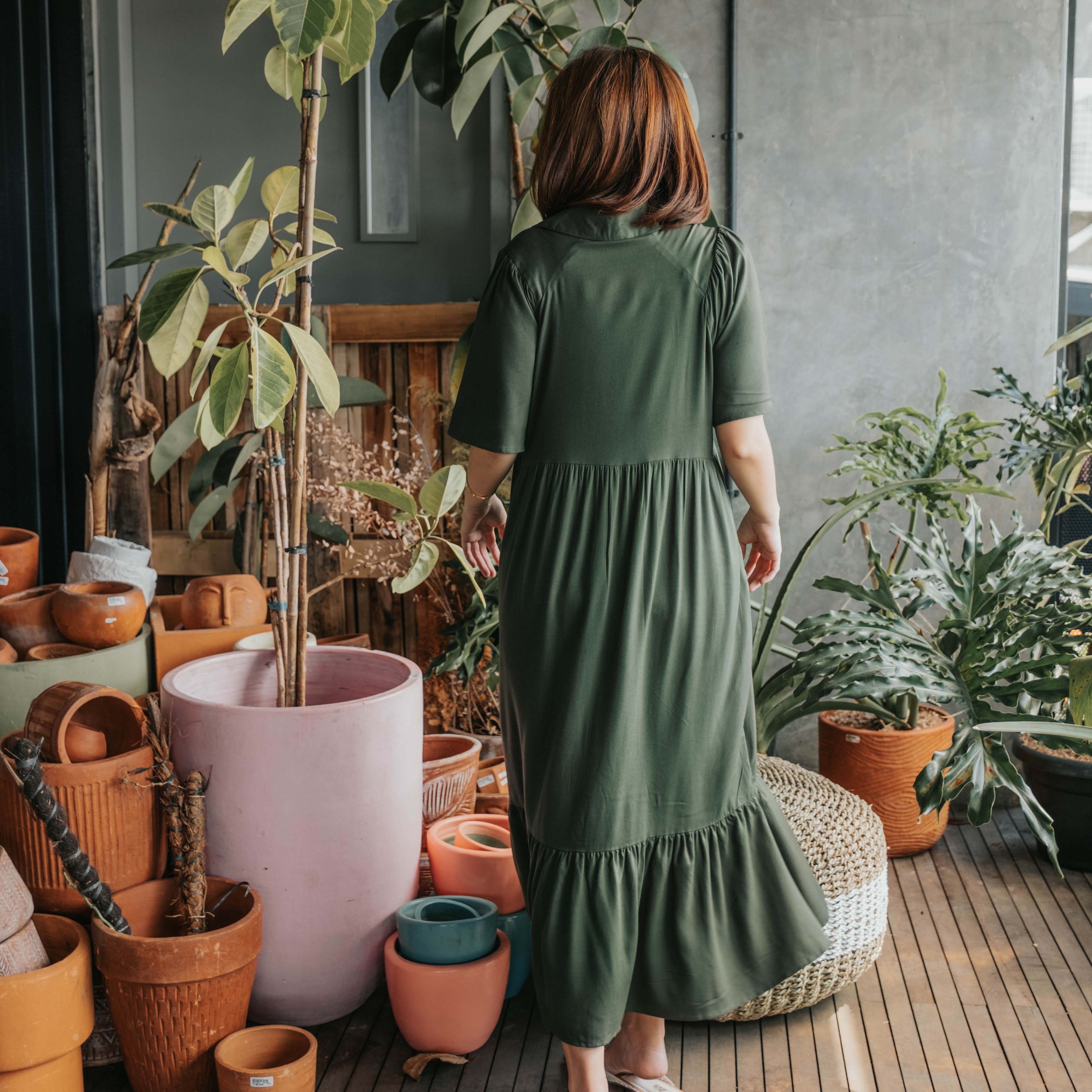 Lolliestory Gesa Simple Midi Dress