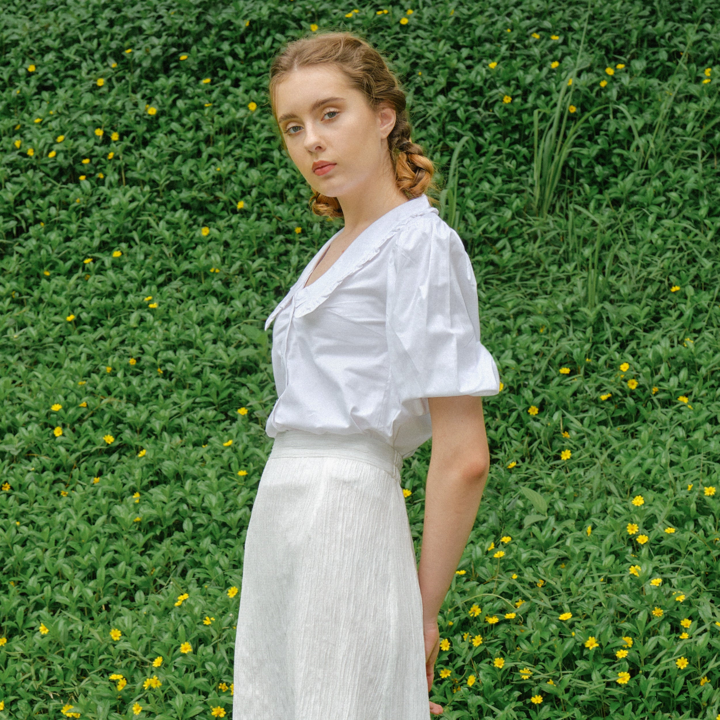 Lolliestory Nara Ruffled Collar Top