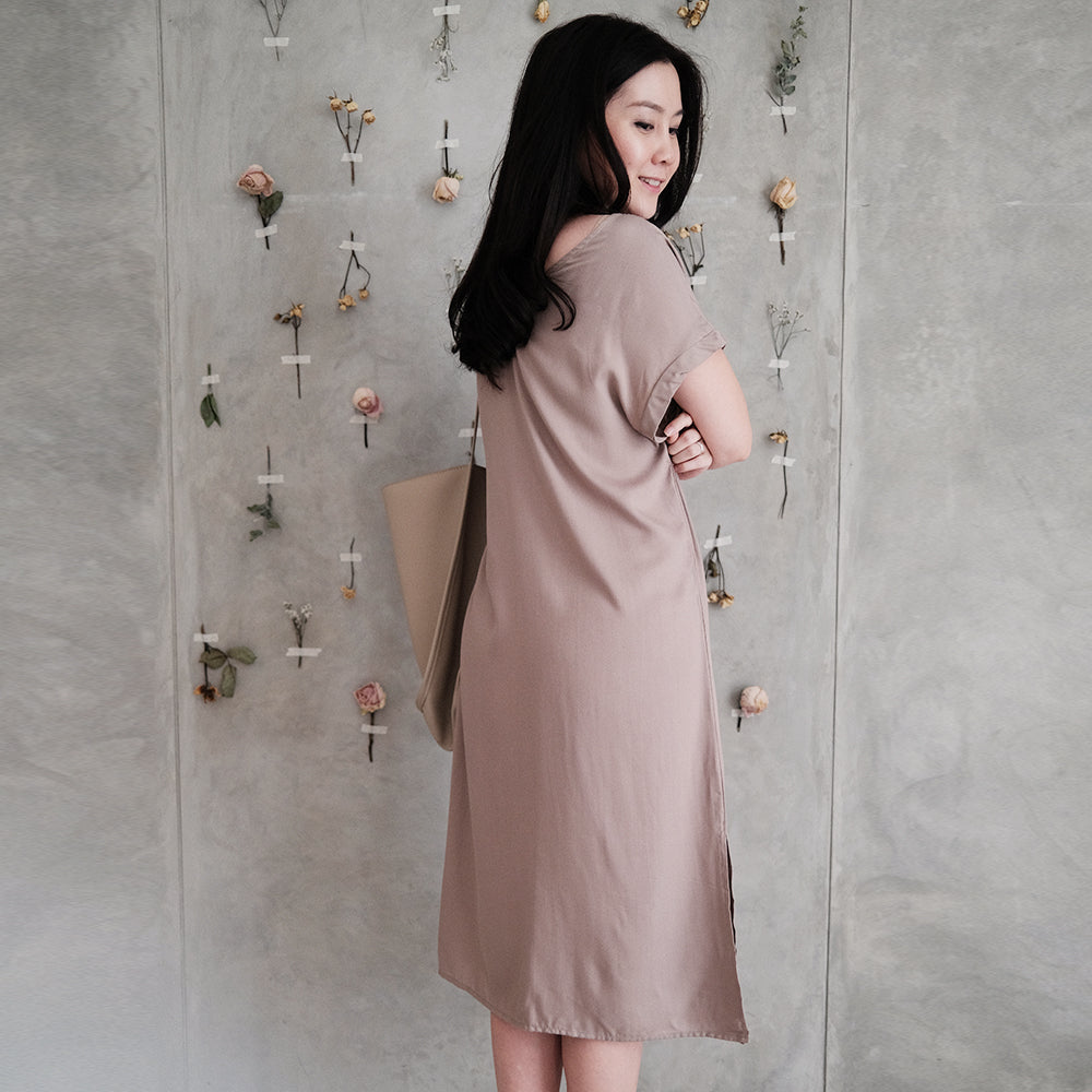 Helaine Simple Midi Dress - Lolliestory
