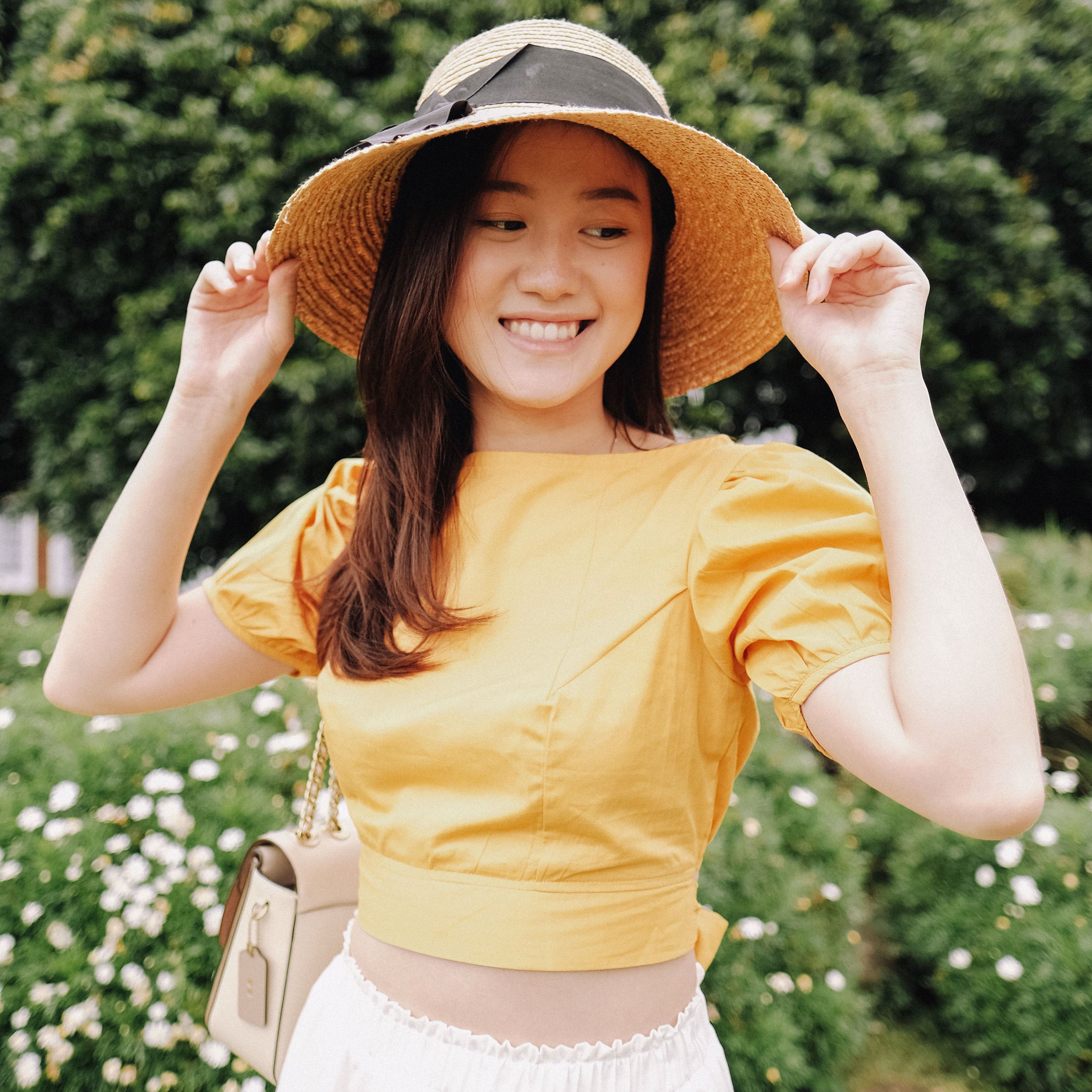 Lolliestory Celia Bow Crop Top