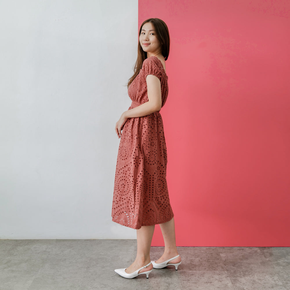 Lolliestory Rivka Embroidery Midi Dress