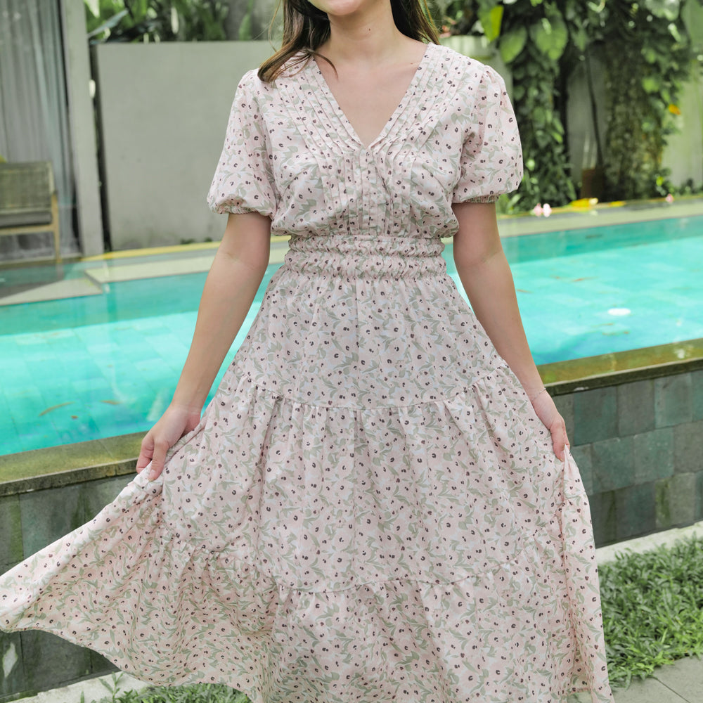 Lolliestory Ellery Flower Midi Dress