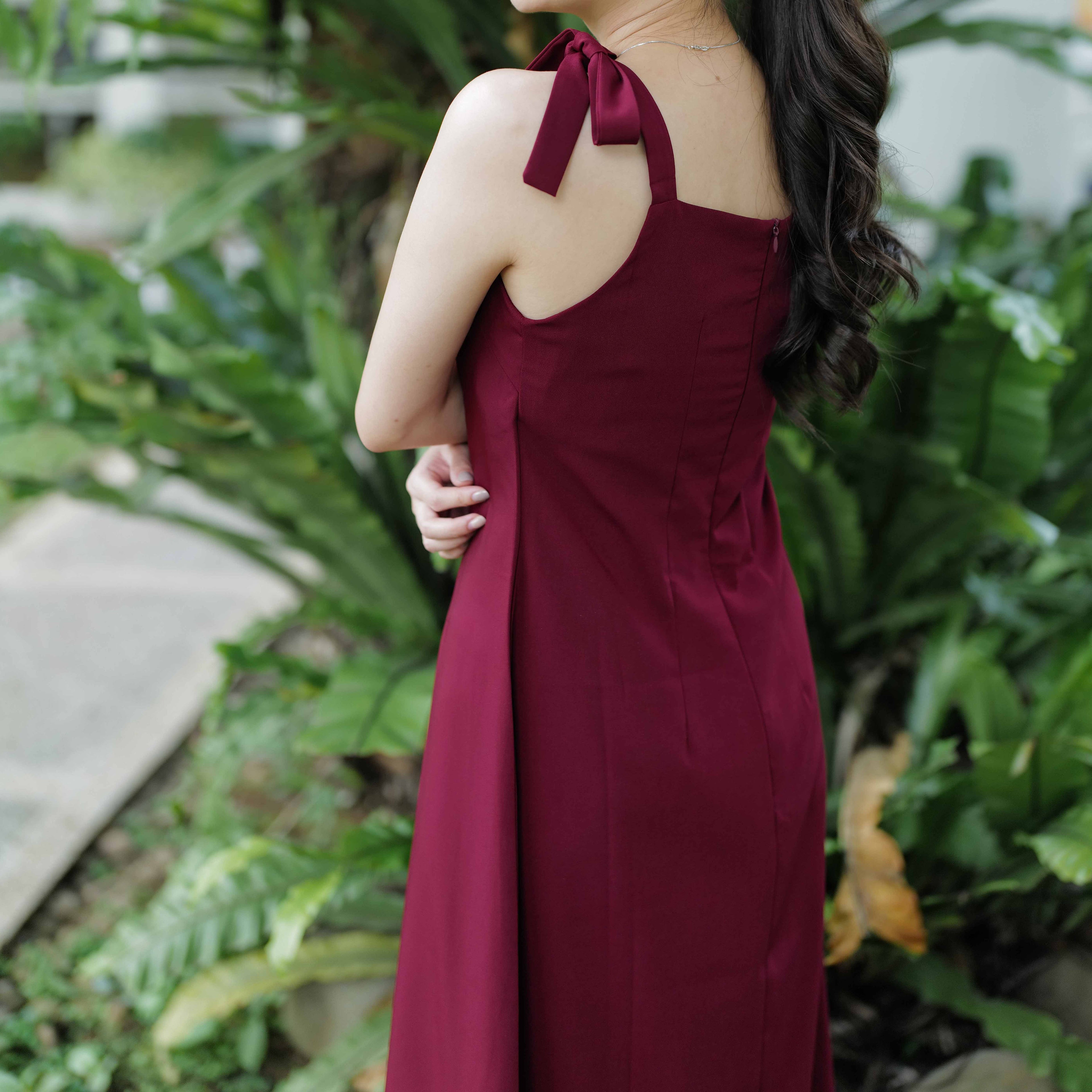 Lolliestory Neville Sleeveless Midi Dress - Lolliestory