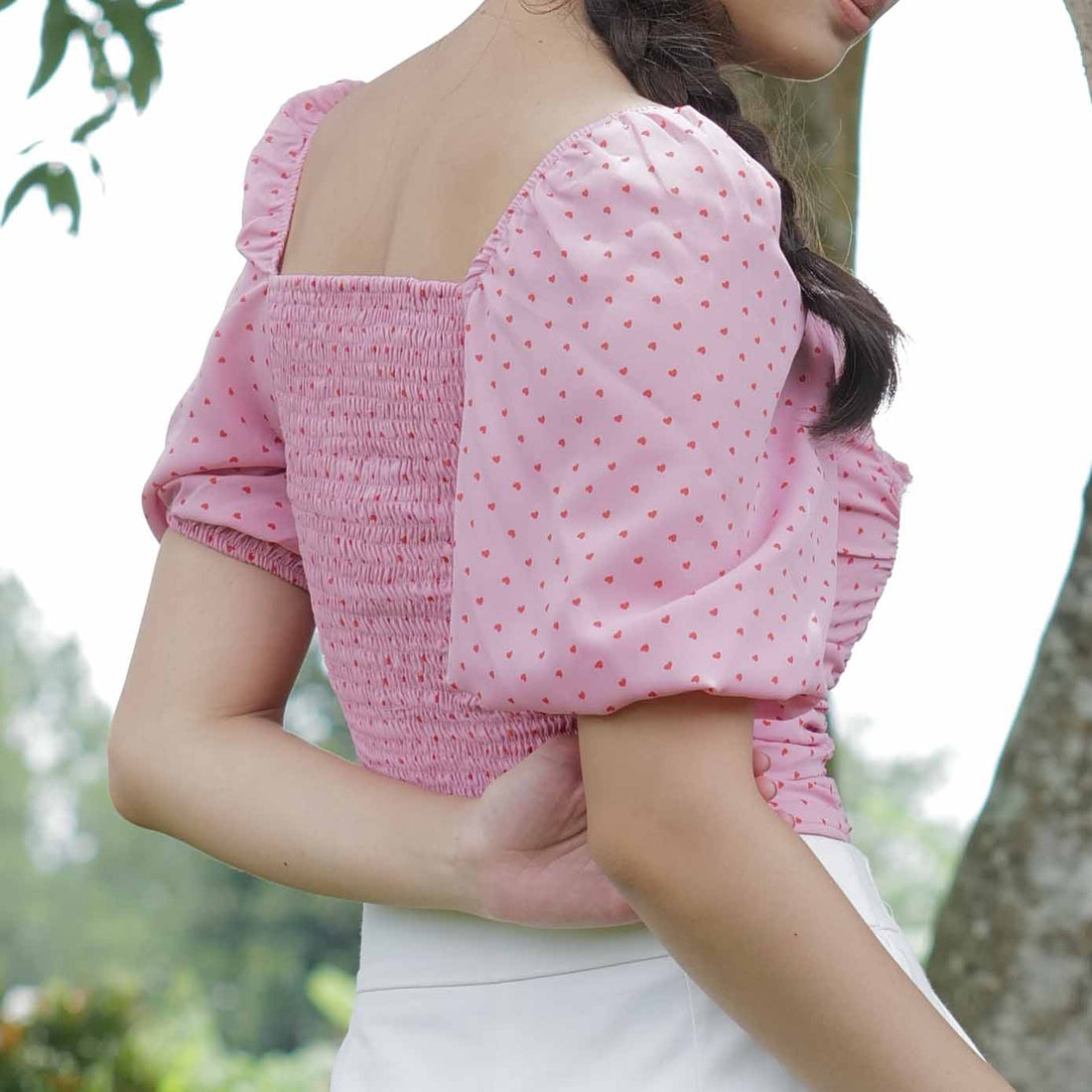 Lolliestory Rosette Body-fit Crop Top - Lolliestory