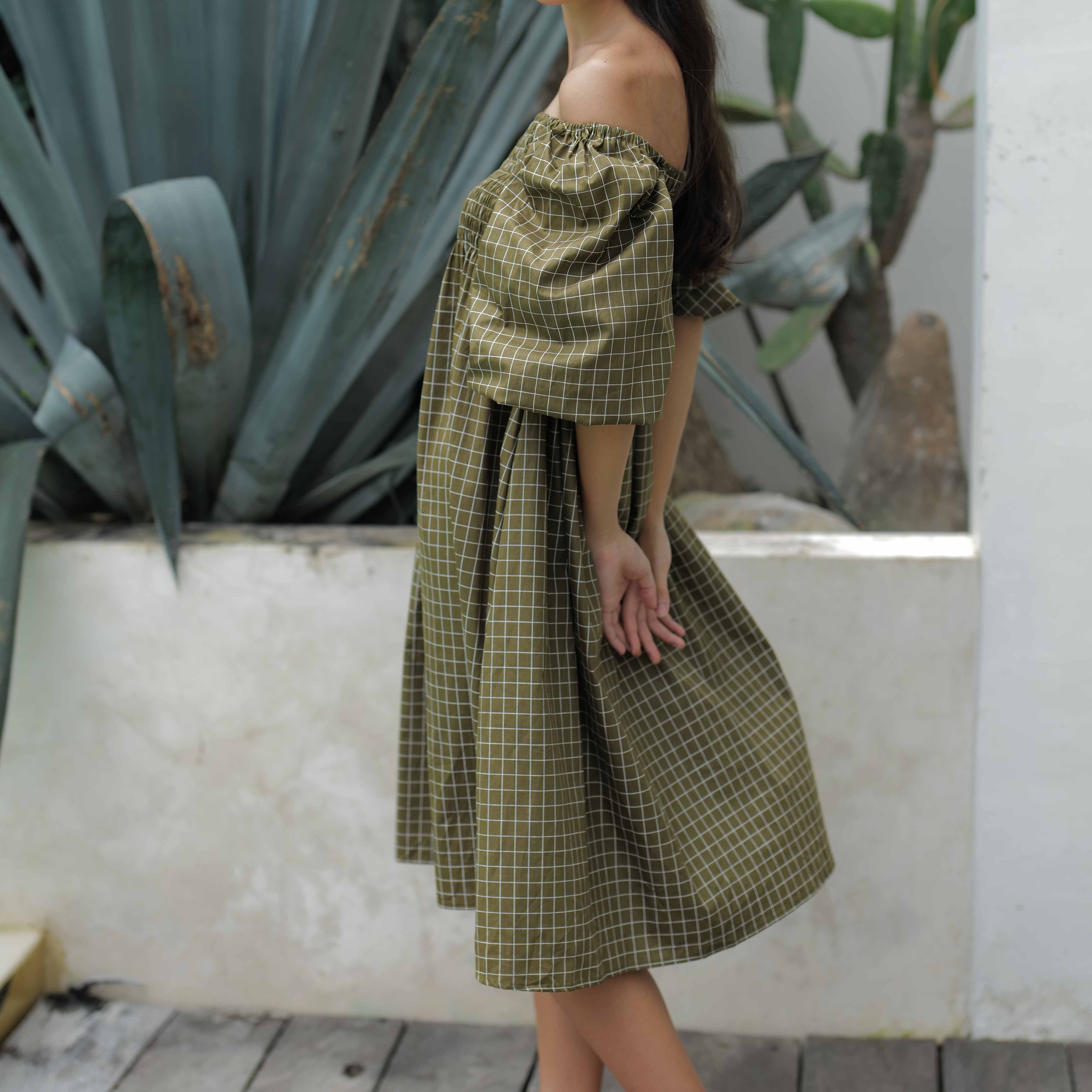 Caitlyn Cotton Midi Dress - Lolliestory