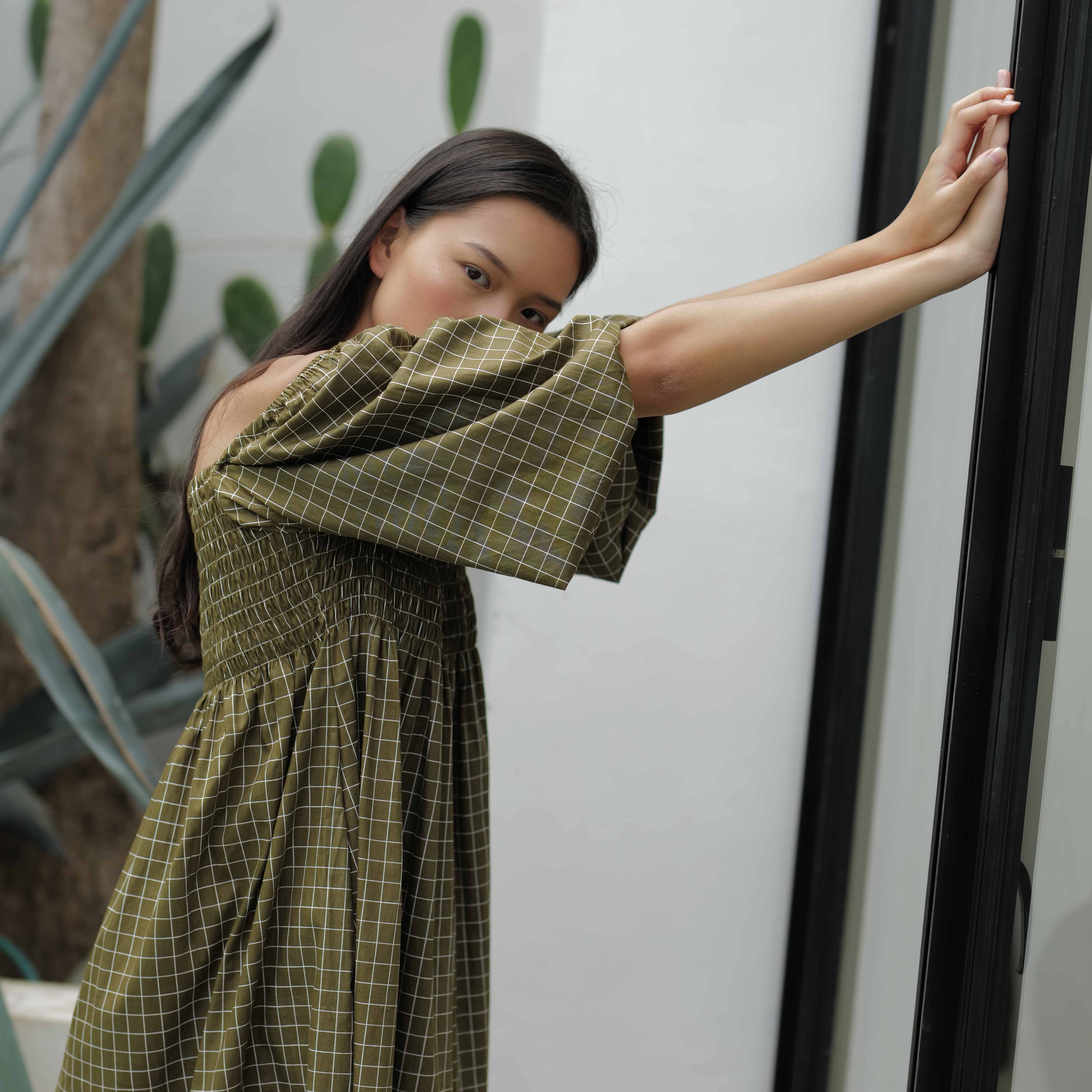 Caitlyn Cotton Midi Dress - Lolliestory