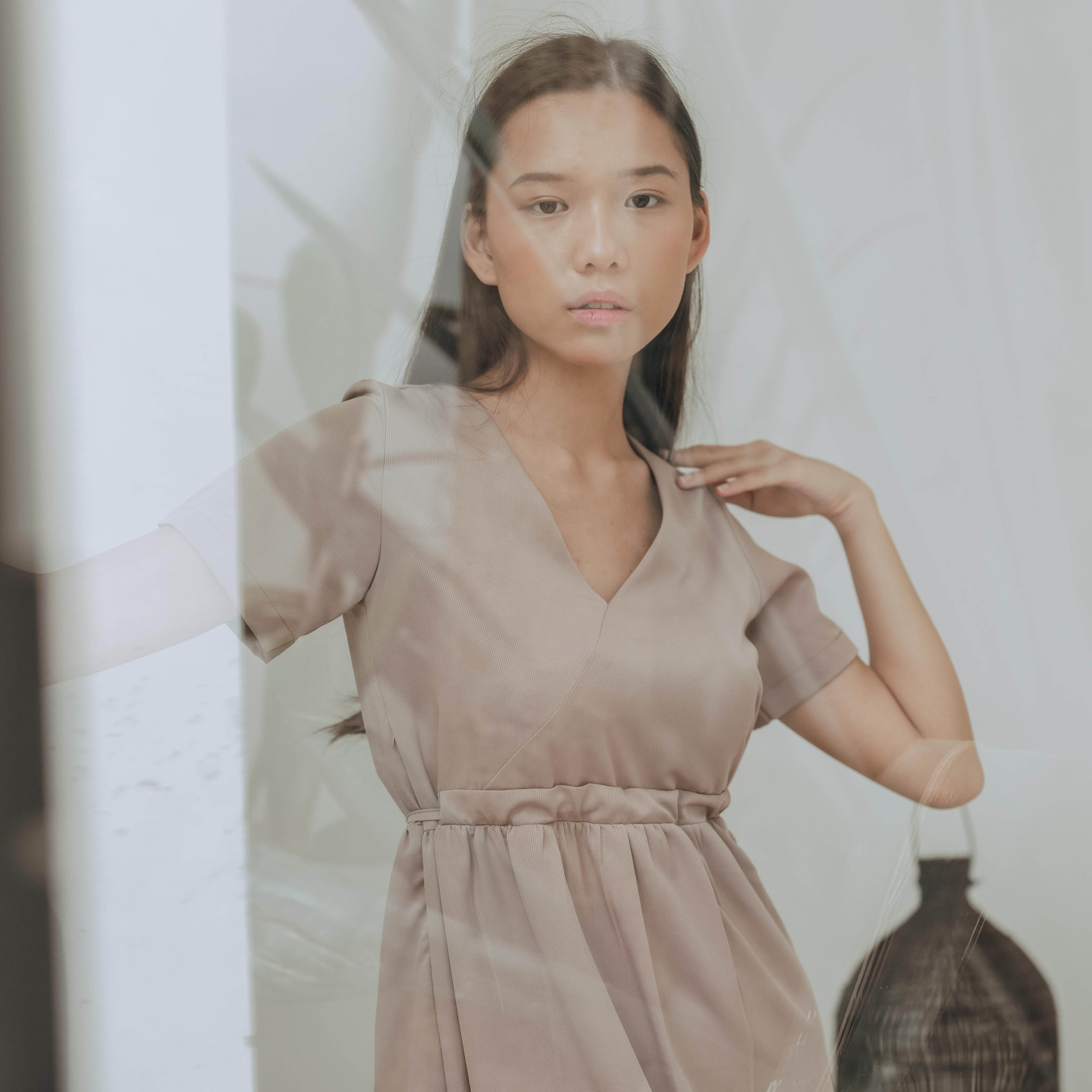 Lolliestory Walnut SImple Midi Dress - Lolliestory