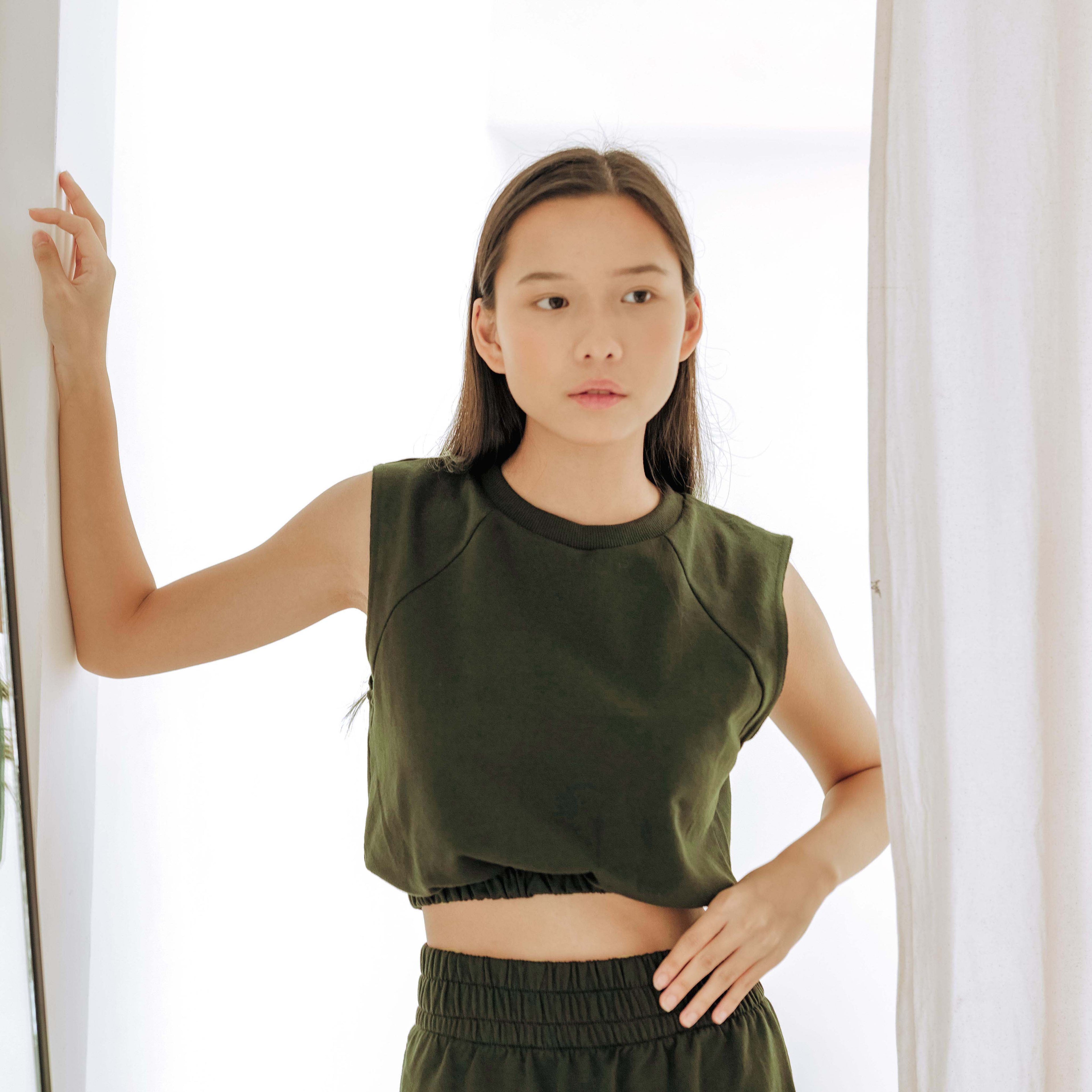 Alder Sleeveless Crop Top - Lolliestory