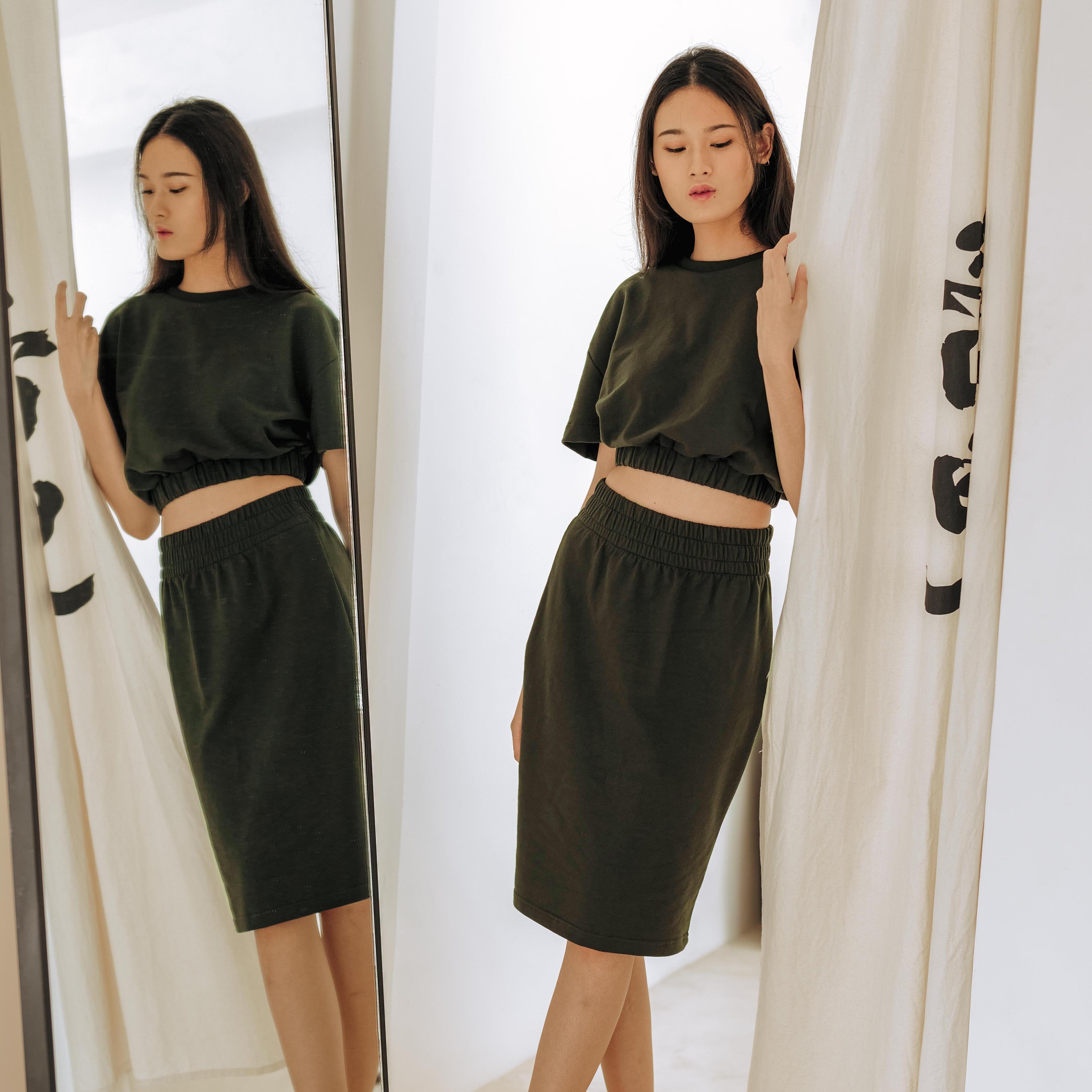 Lolliestory Madison SImple Crop Top - Lolliestory