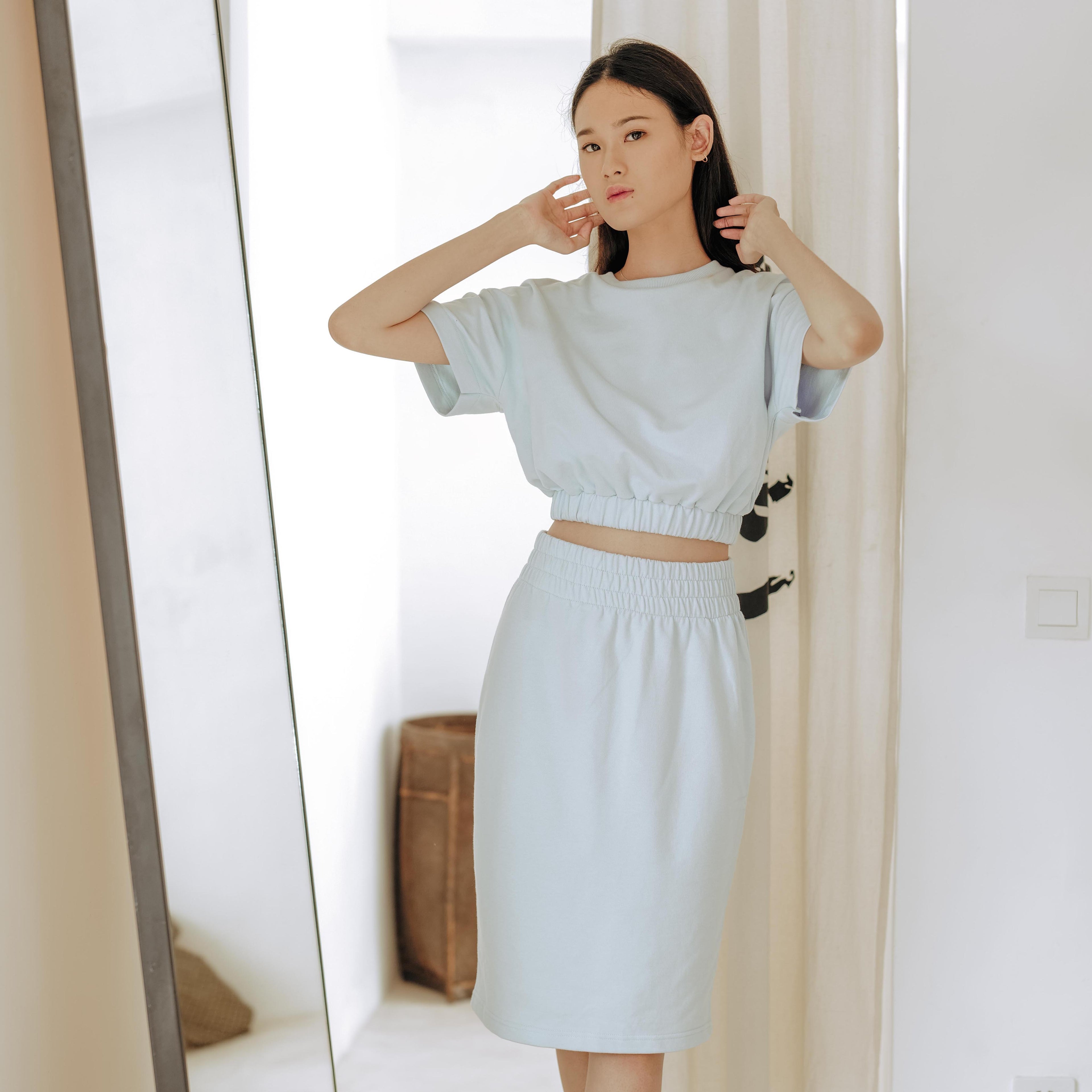 Lolliestory Madison SImple Crop Top - Lolliestory