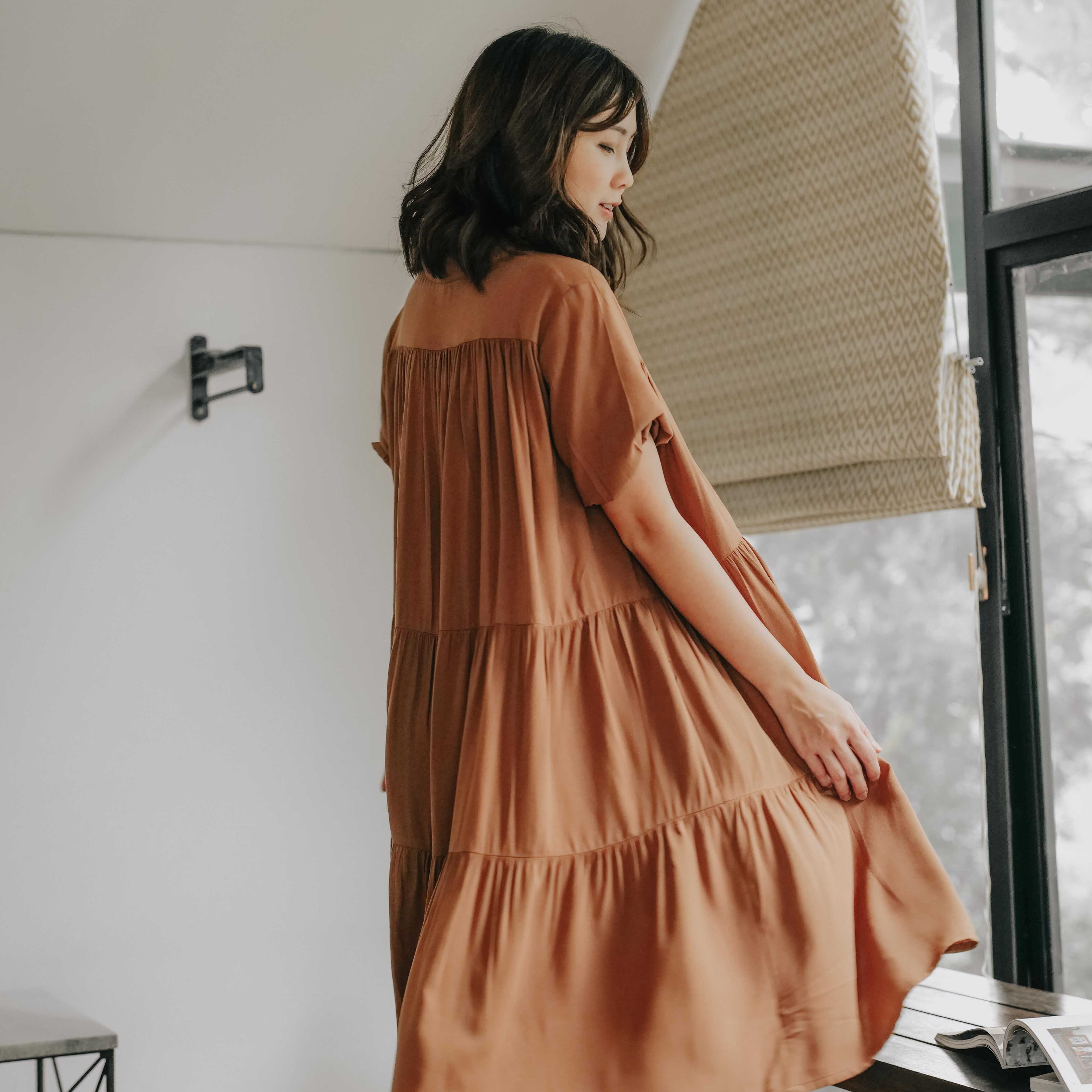 Lolliestory Nari Midi Dress