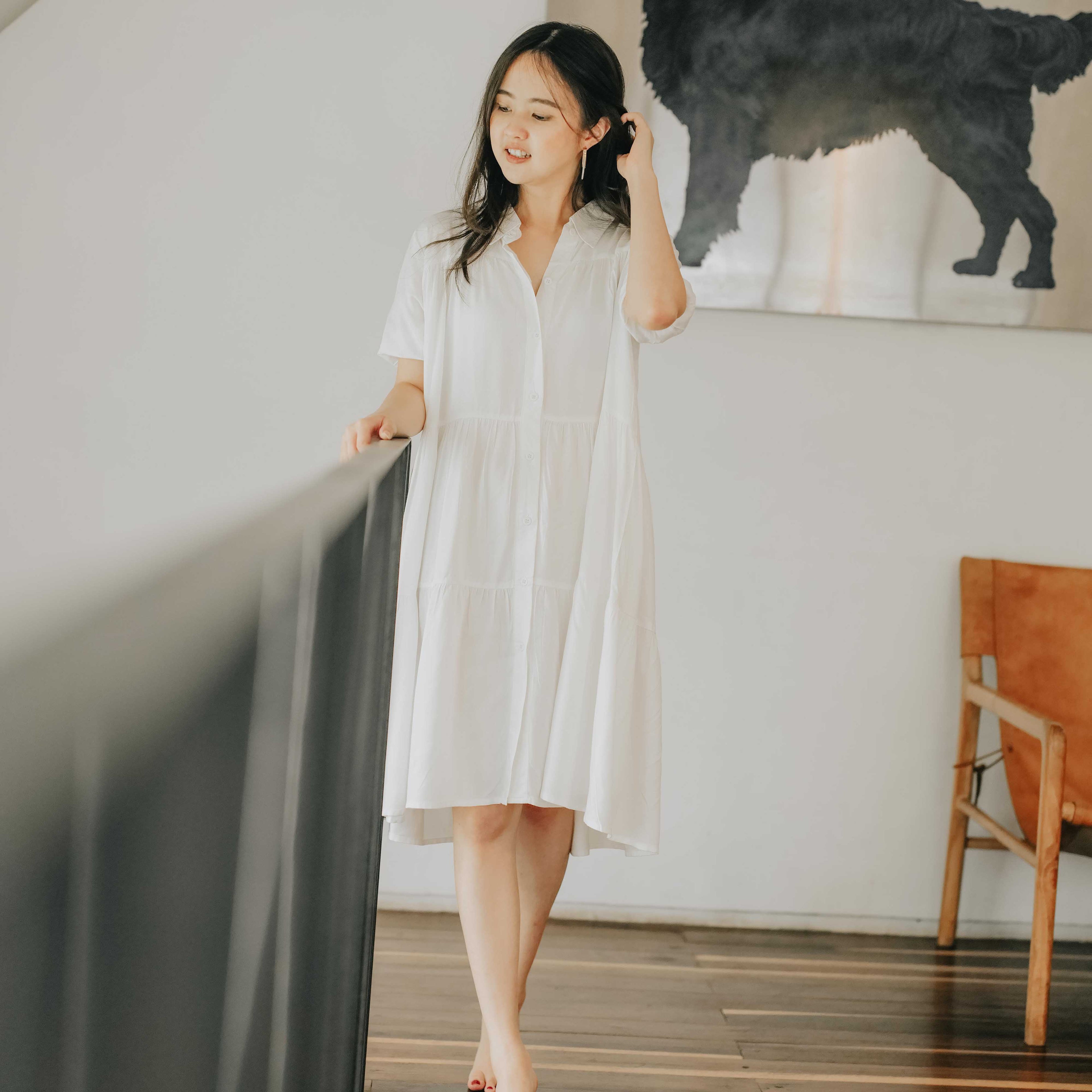 Lolliestory Nari Midi Dress