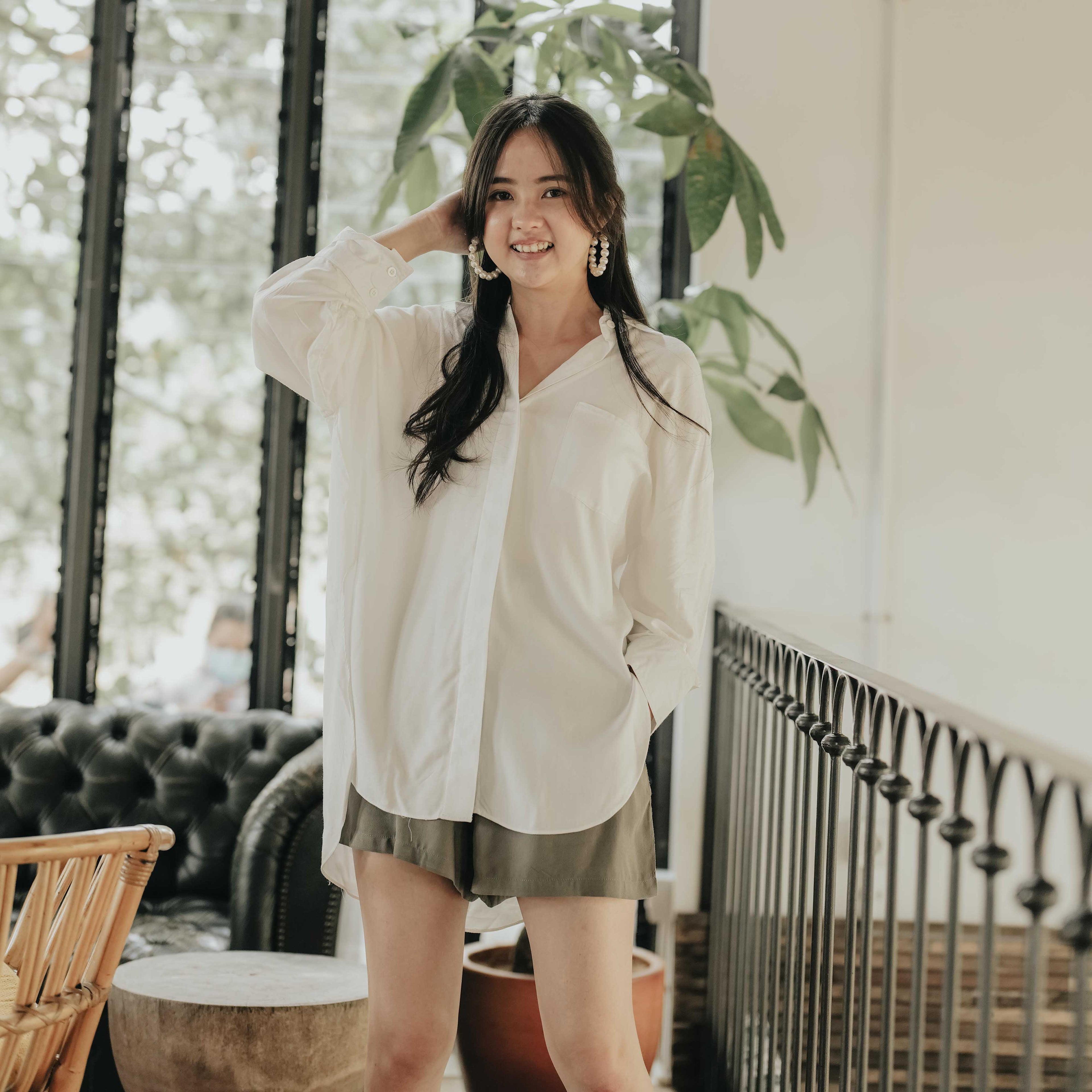 Lolliestory Tarryn Simple Loose Shirt - Lolliestory