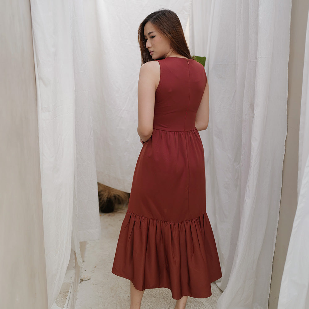 Momoiro Sleeveless Midi Dress - Lolliestory