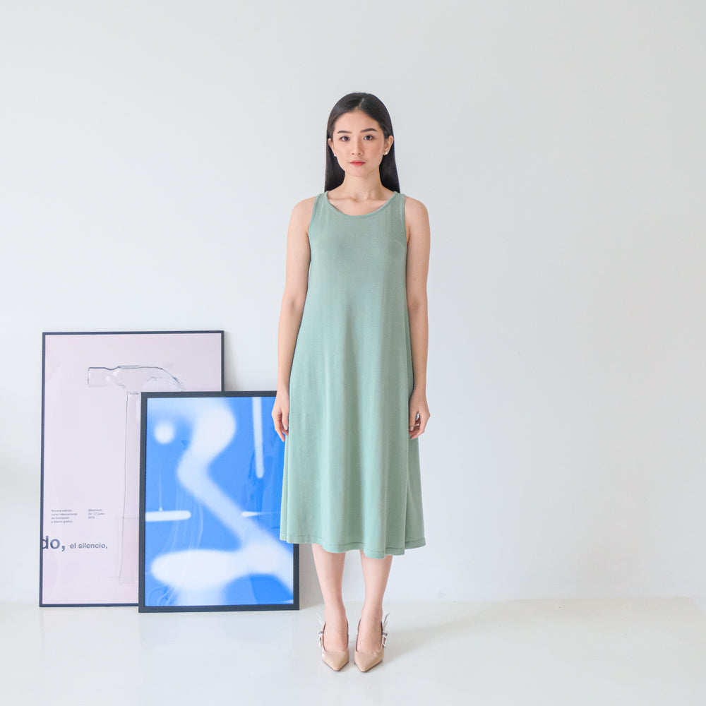 Lolliestory Gio Knit Midi Dress
